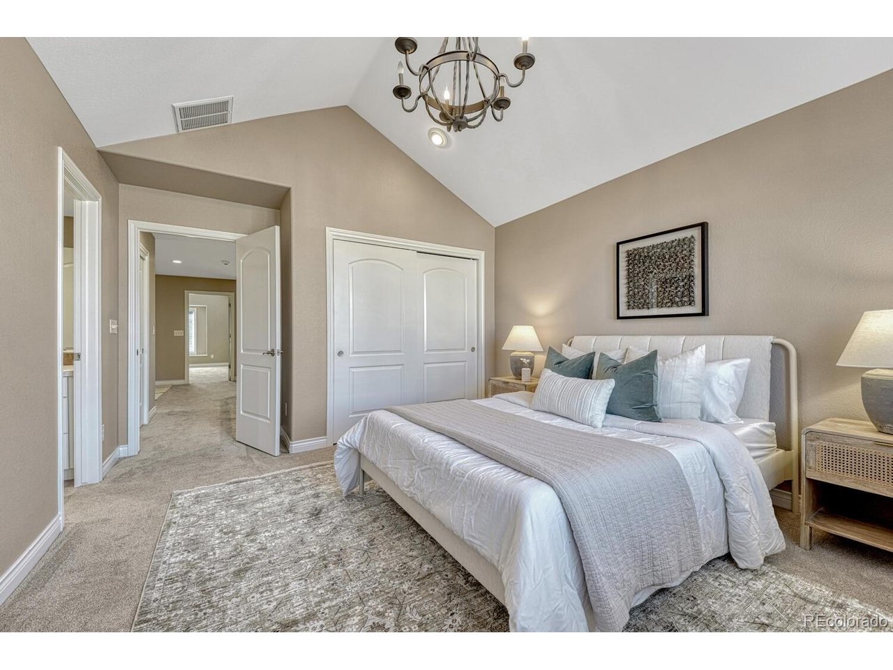 9164 E Lost Hill Trl