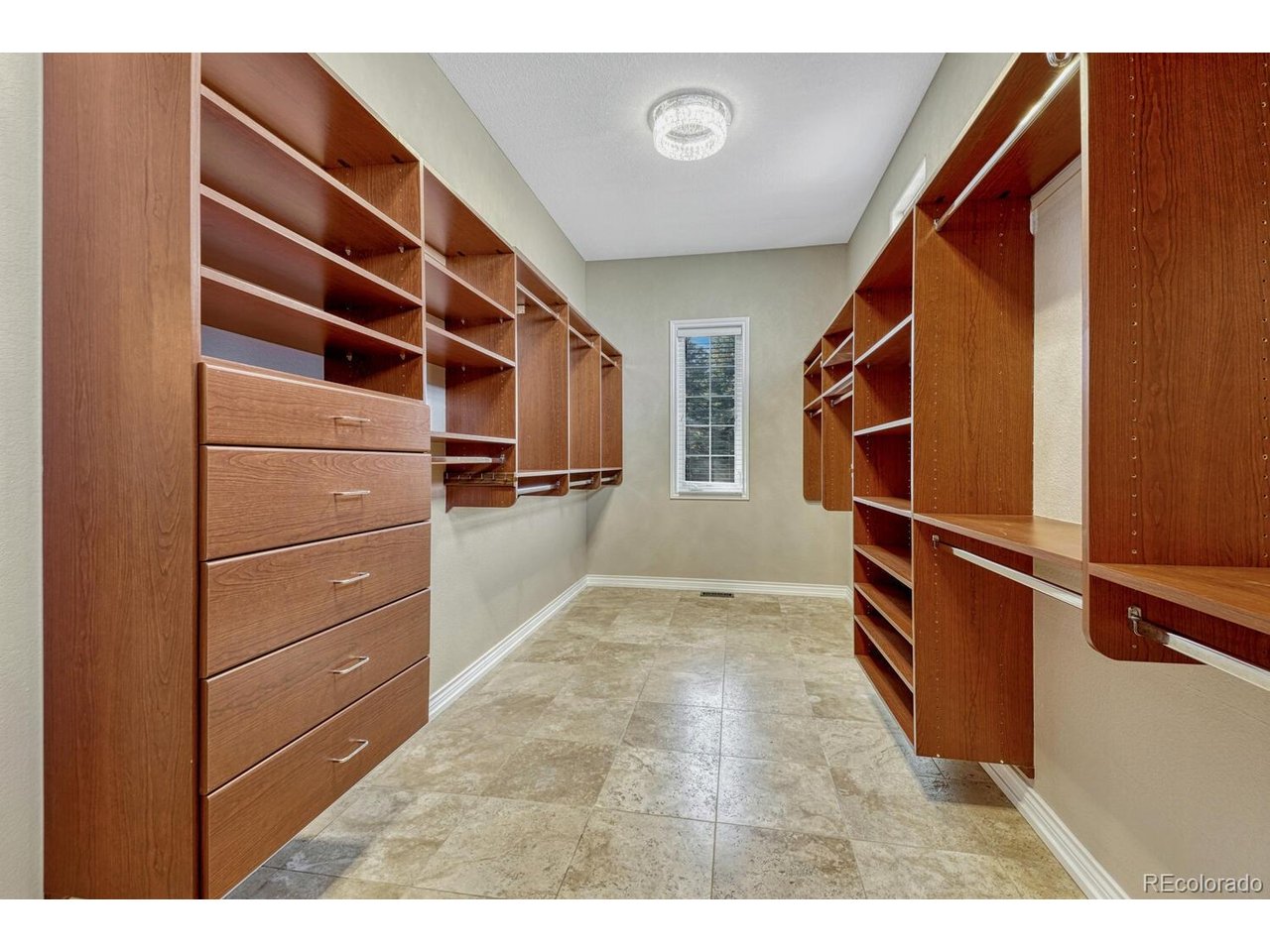 9164 E Lost Hill Trl