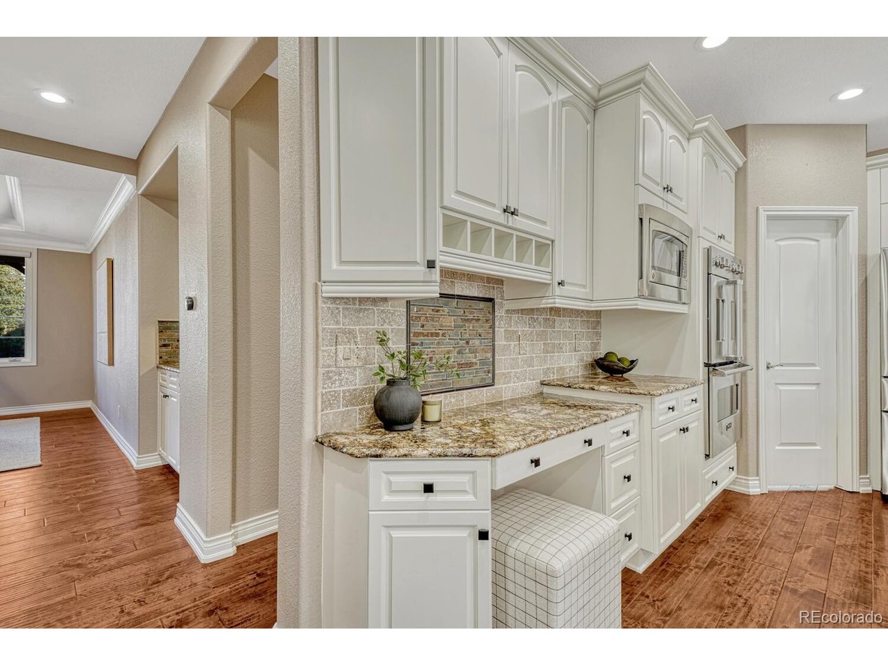 9164 E Lost Hill Trl