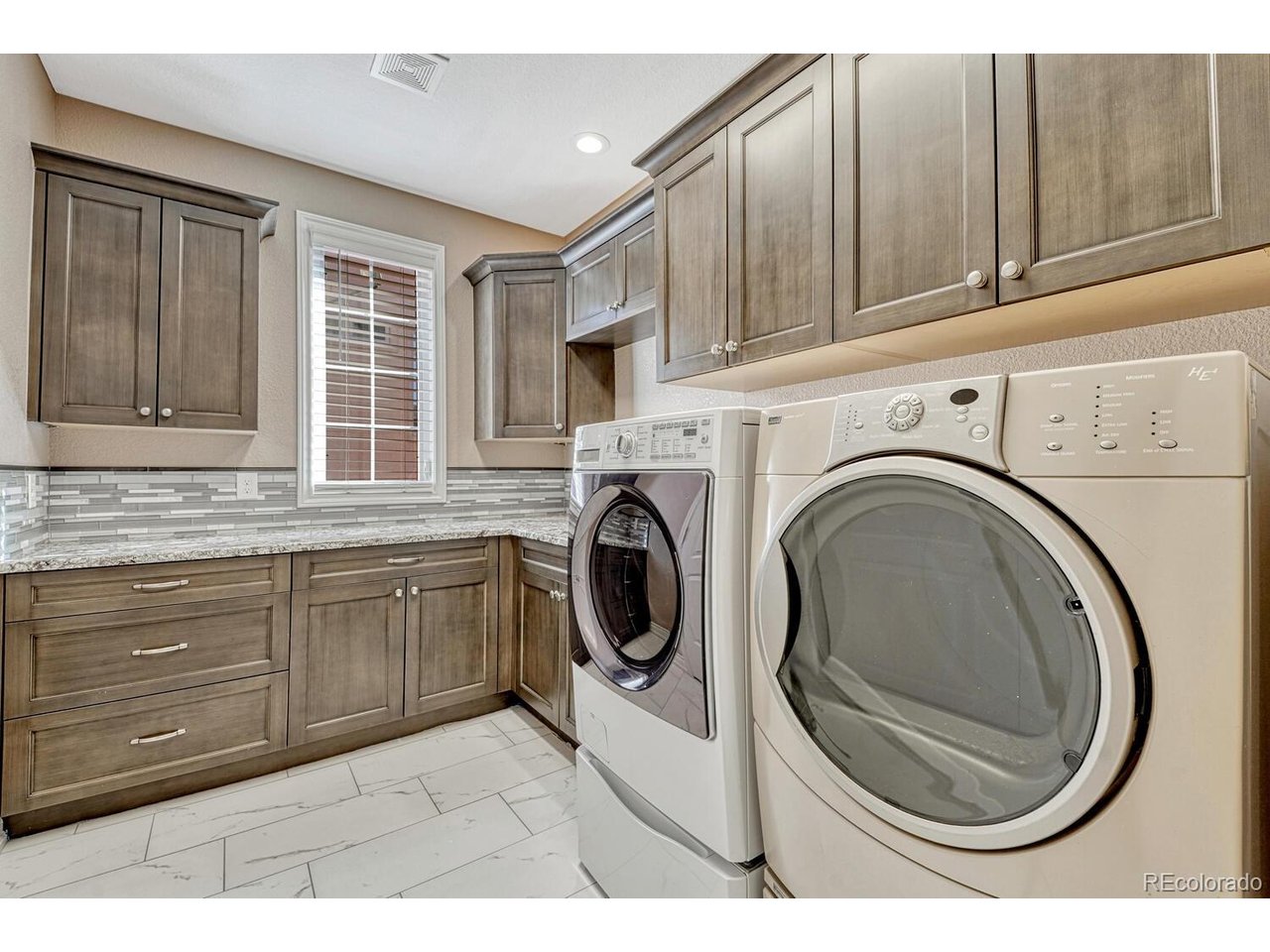 9164 E Lost Hill Trl