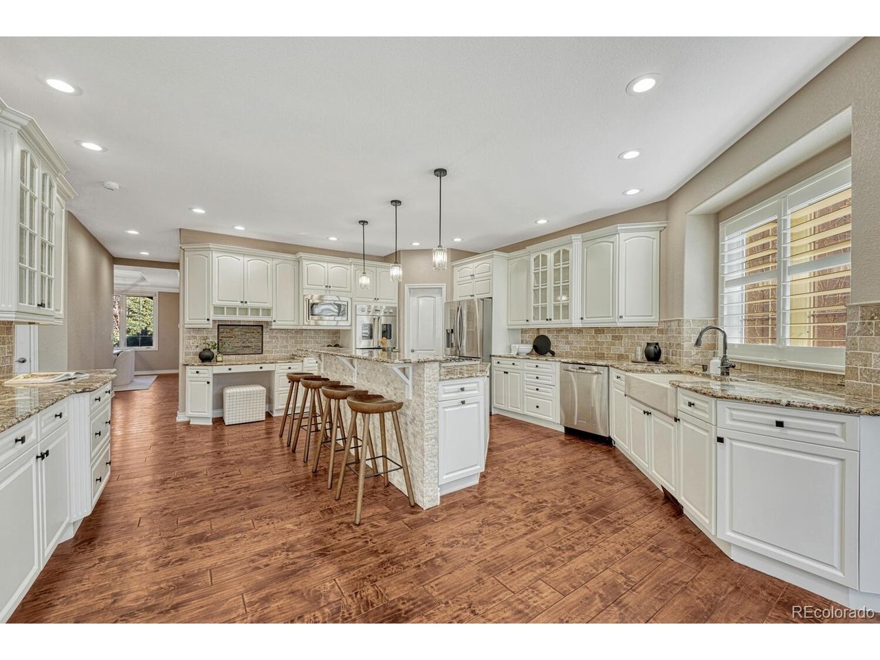9164 E Lost Hill Trl