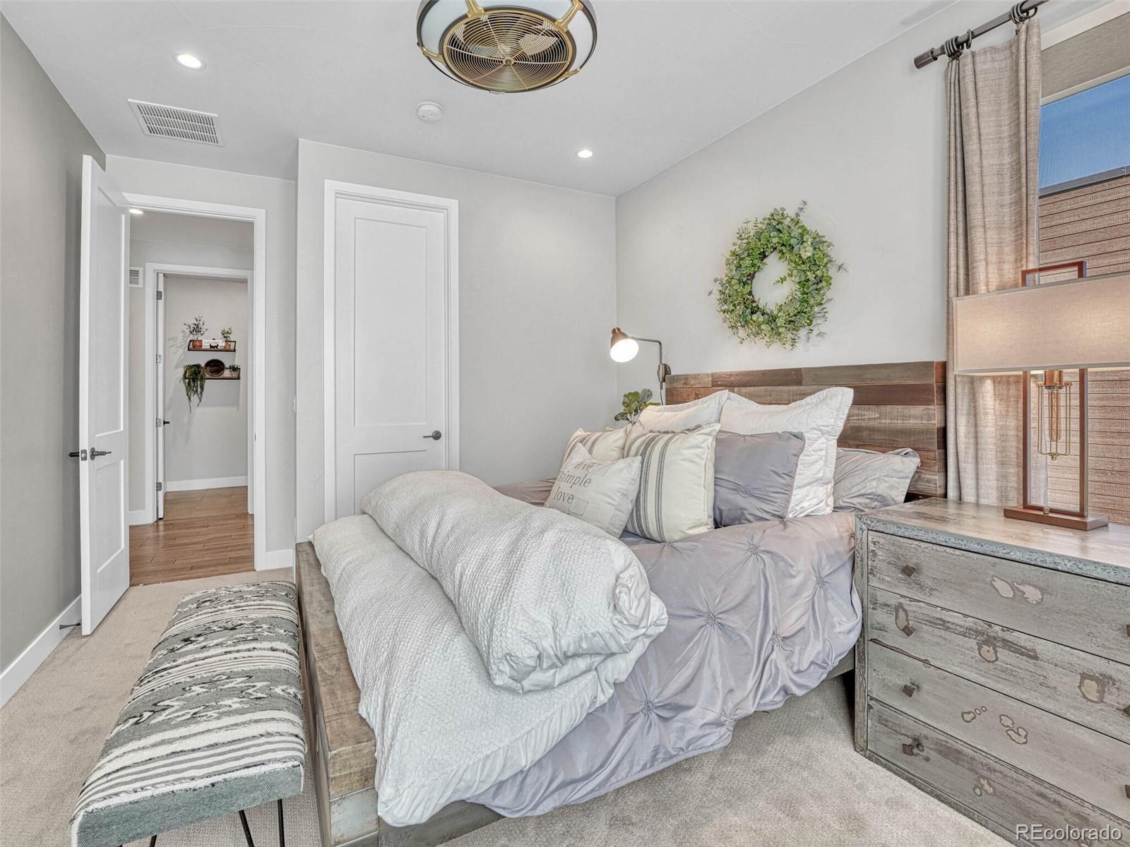 10113 Bellwether Lane