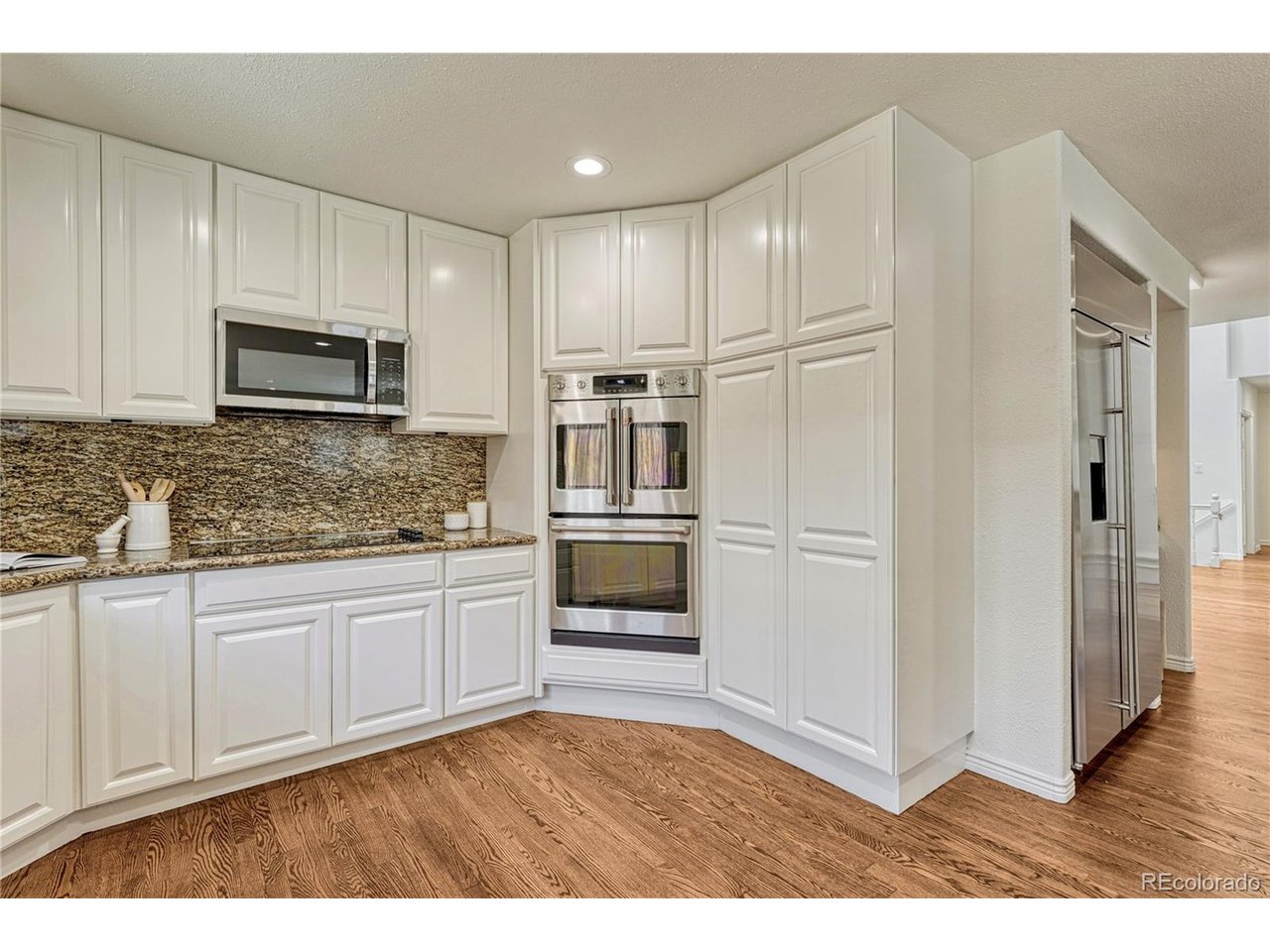 5672 S Hanover Way