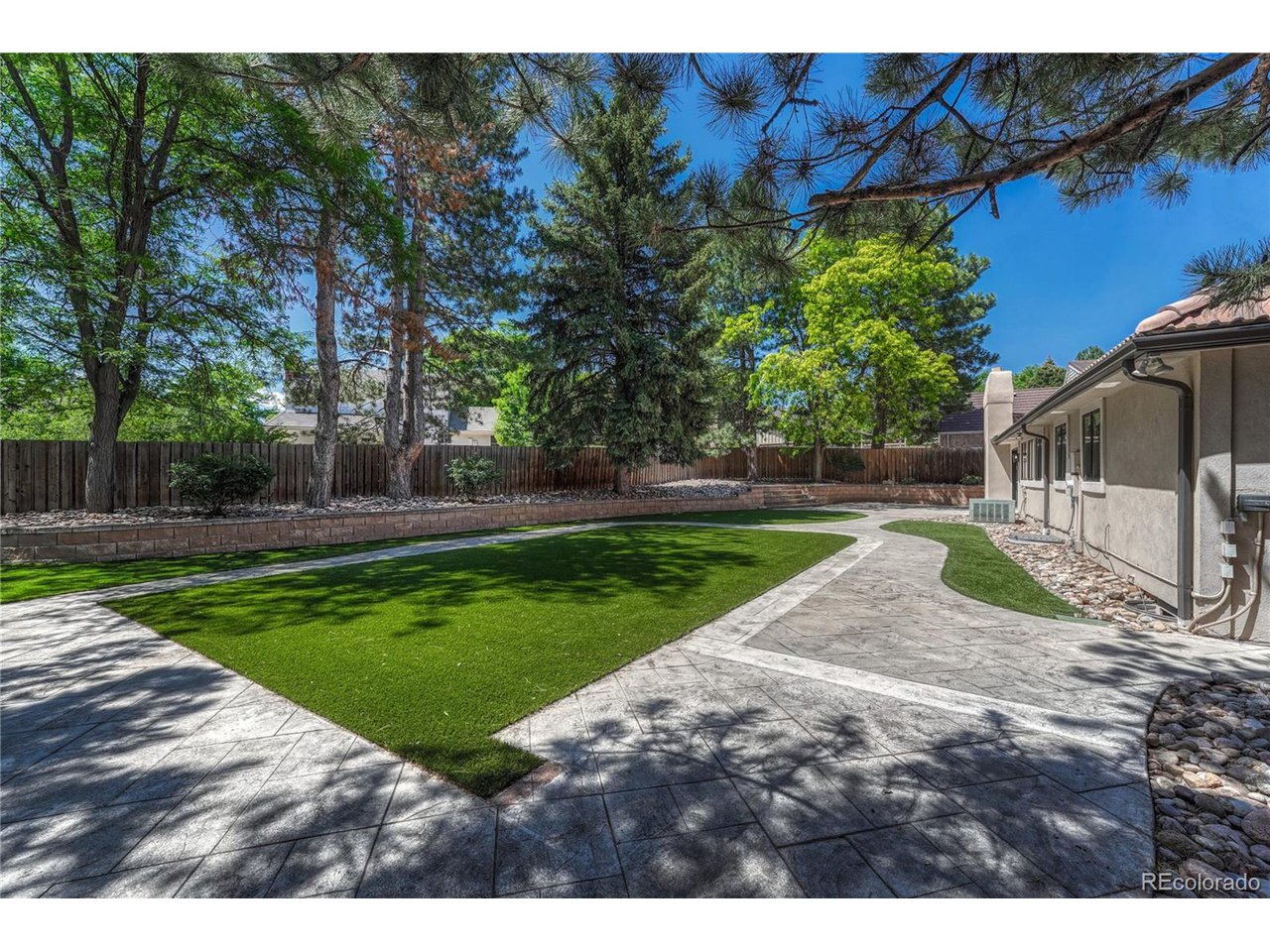 5672 S Hanover Way