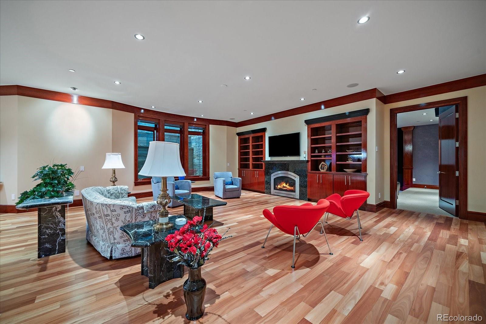 607 Cliffgate Lane