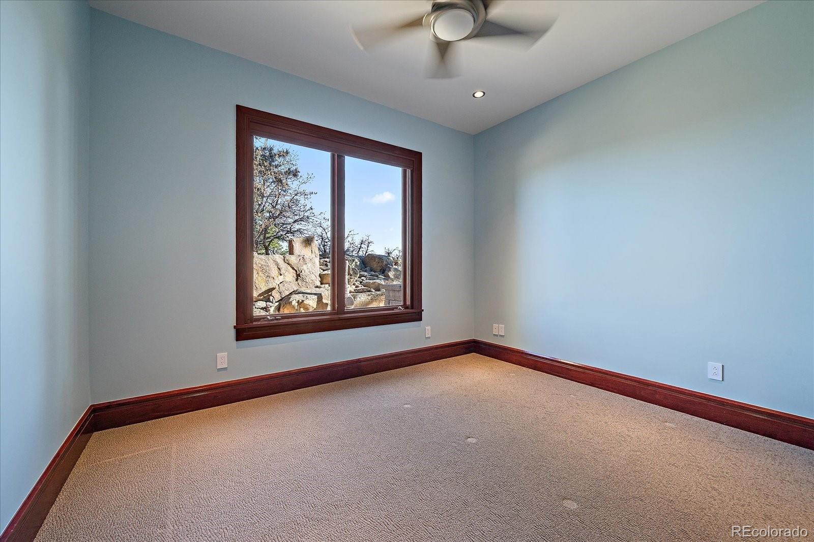607 Cliffgate Lane