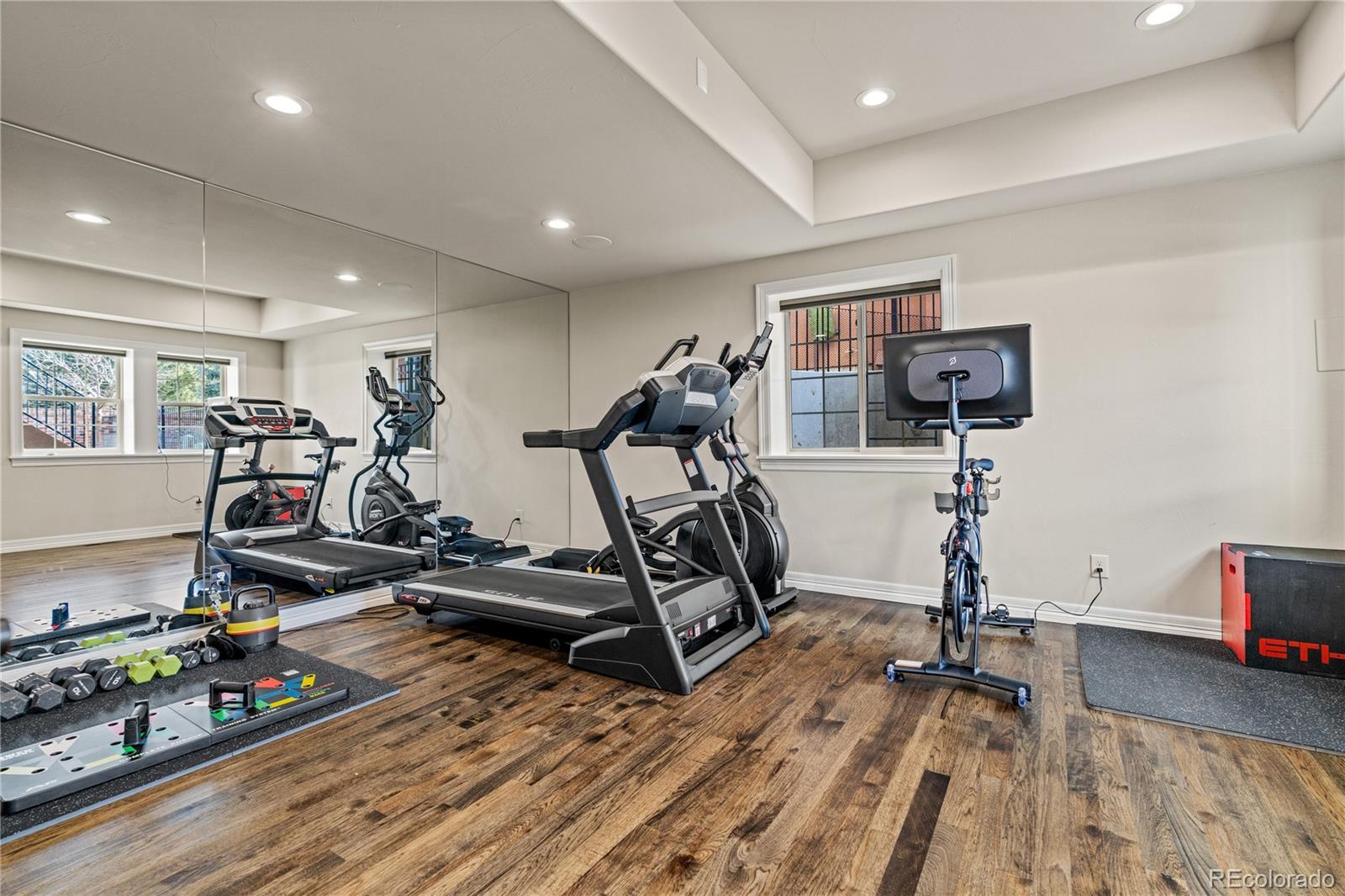 9343 Vista Hill Lane