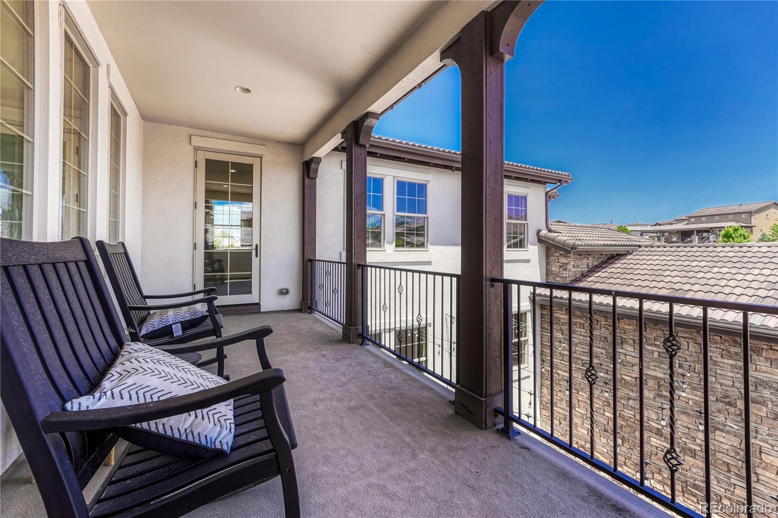 9343 Vista Hill Lane