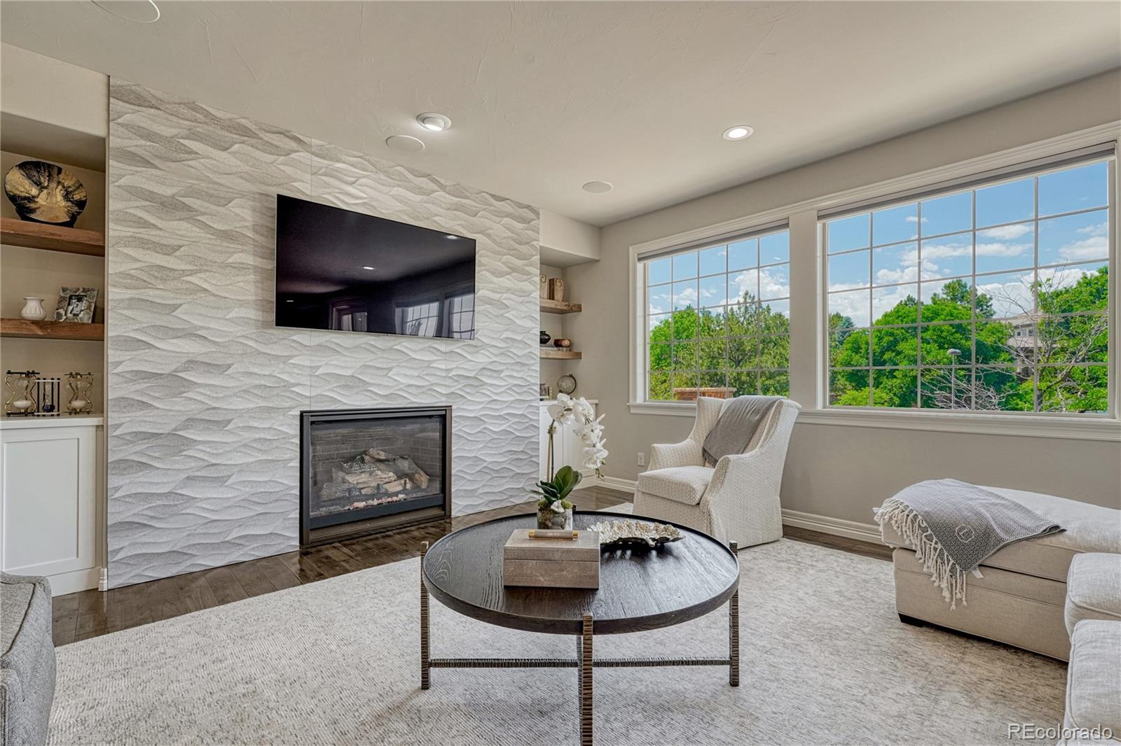 9343 Vista Hill Lane