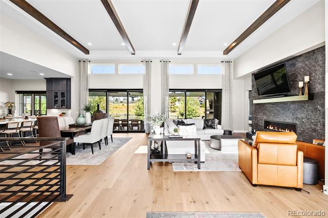 6589 Canyonpoint Road
