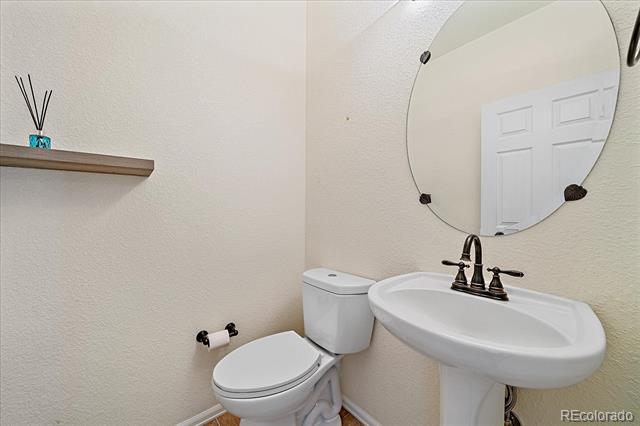22852 E David Place