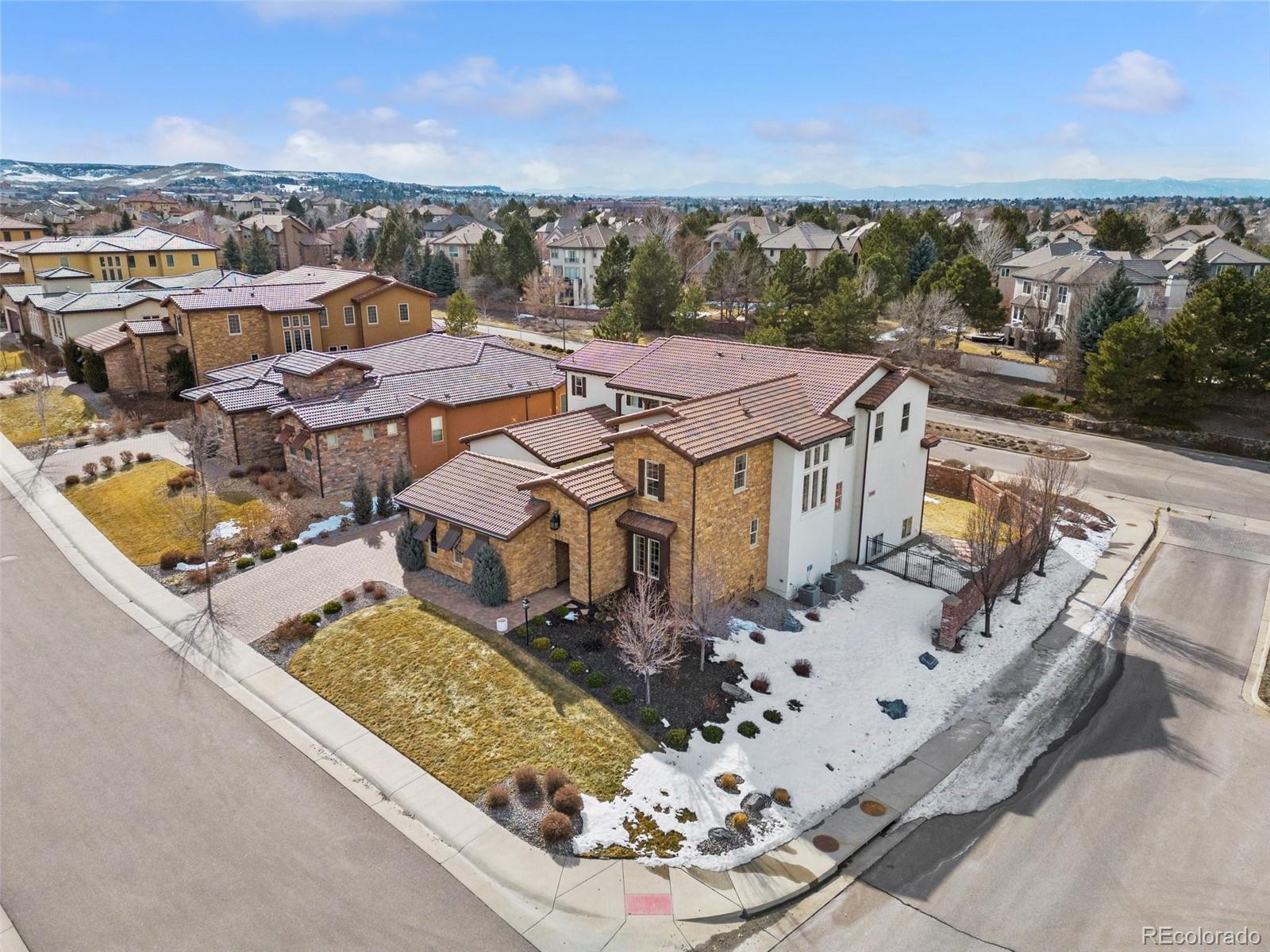 9343 Vista Hill Lane