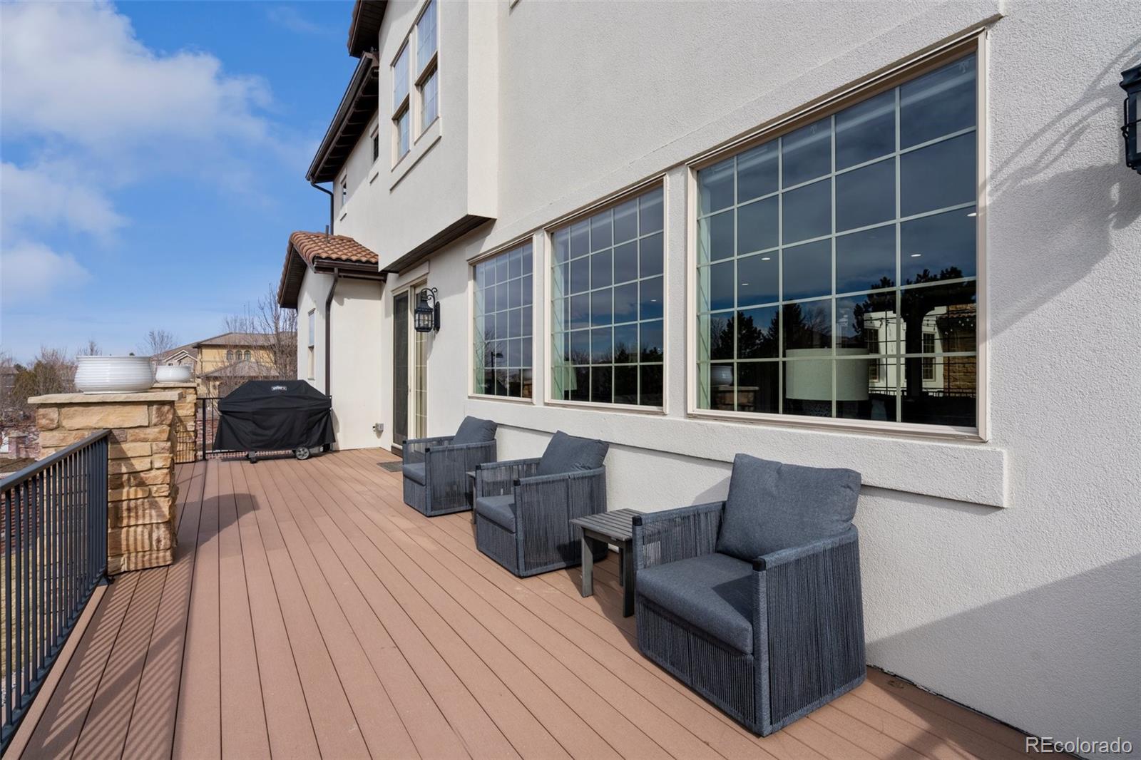 9343 Vista Hill Lane