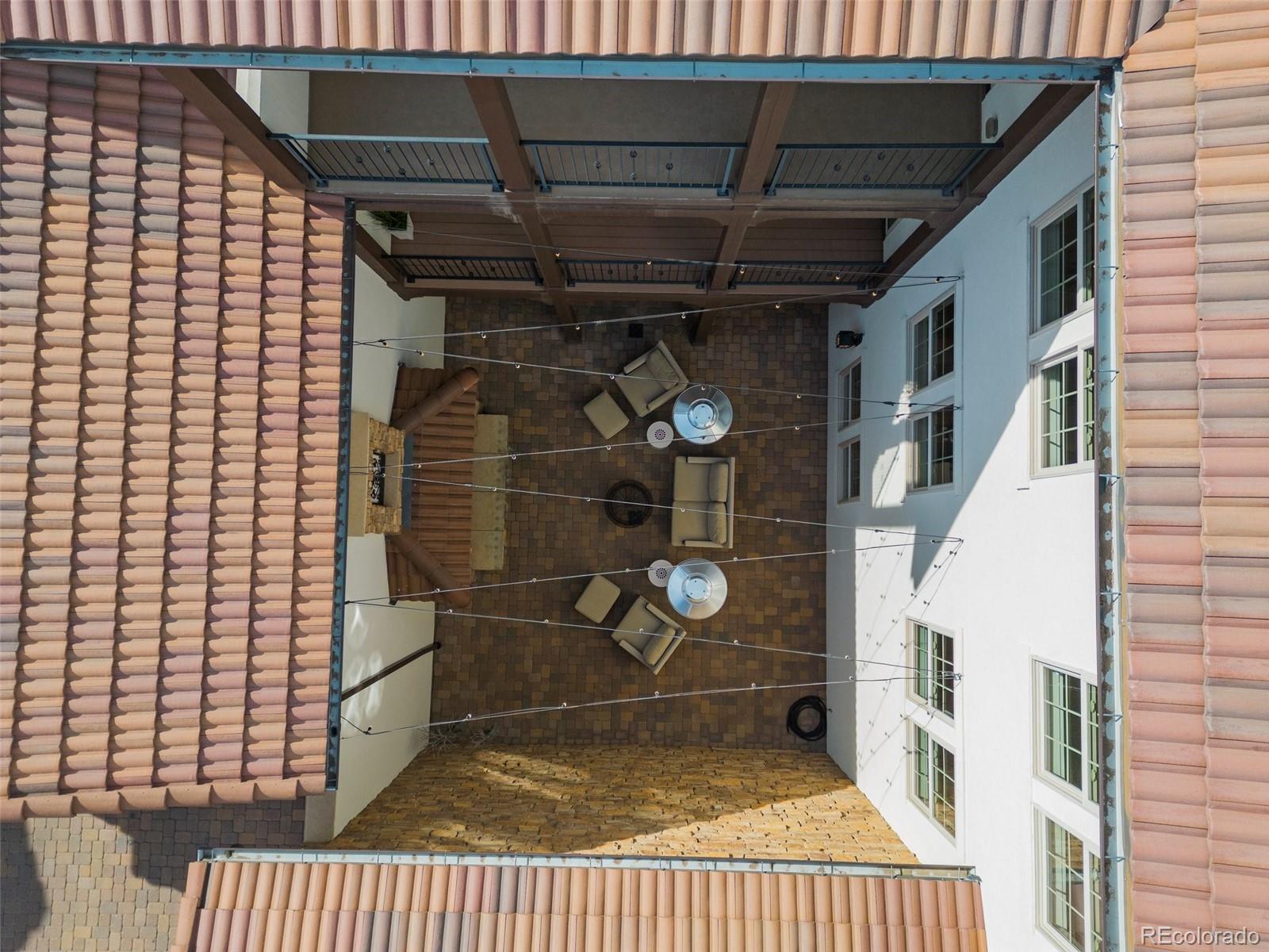 9343 Vista Hill Lane