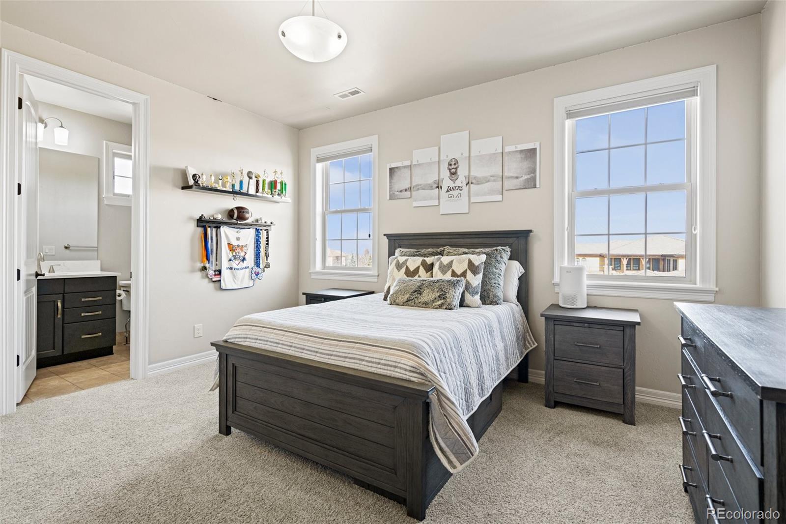 9343 Vista Hill Lane