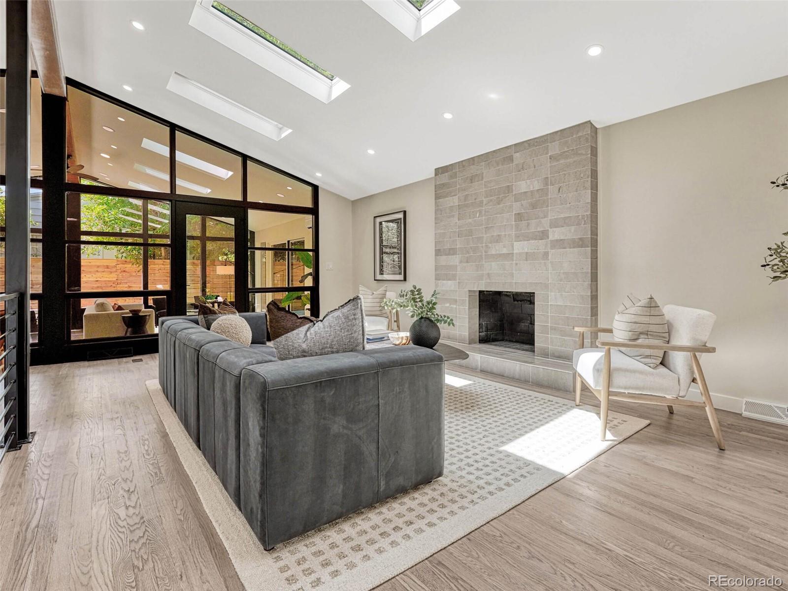 8025 Sunset Drive