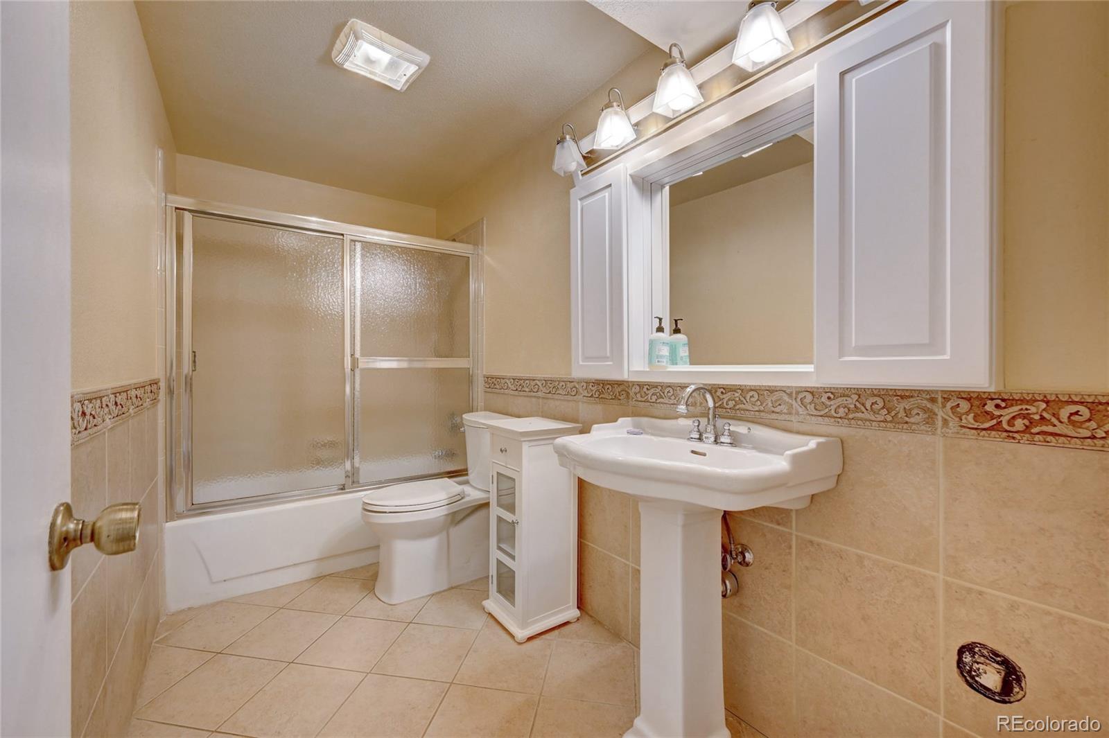 2609 S Quebec Street Unit: 1