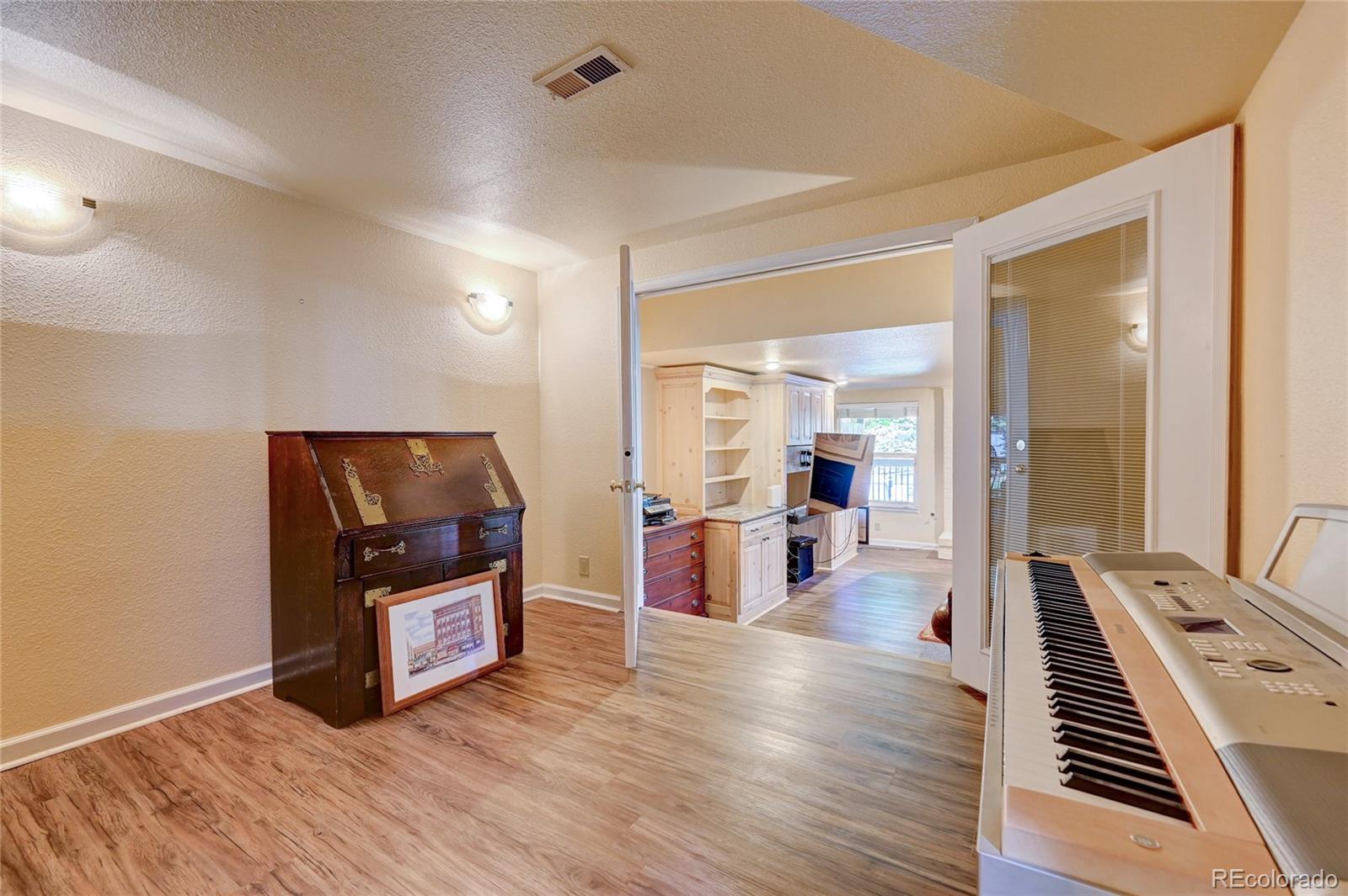 2609 S Quebec Street Unit: 1