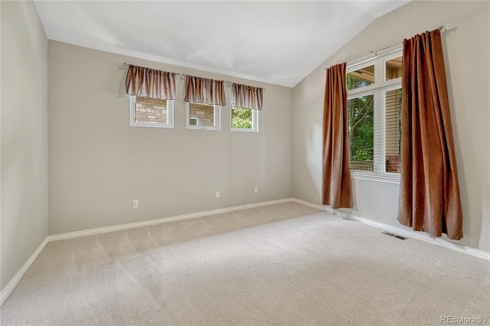 21579 E Ottawa Circle