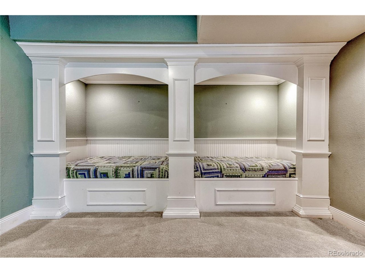 21579 E Ottawa Cir