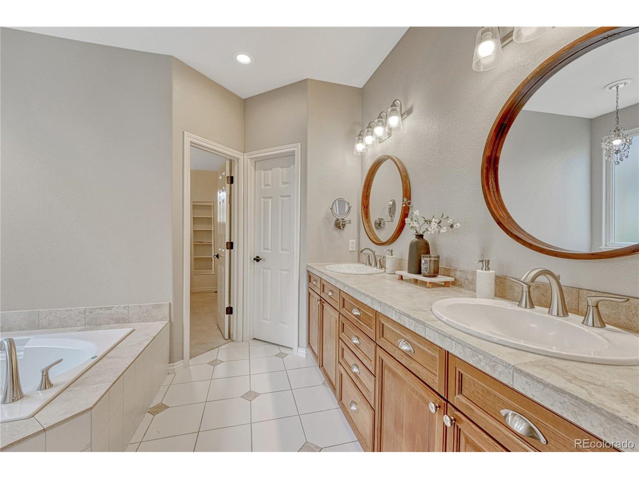 21579 E Ottawa Cir