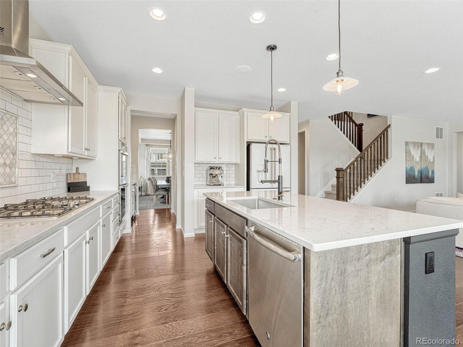 5921 Berry Ridge Way