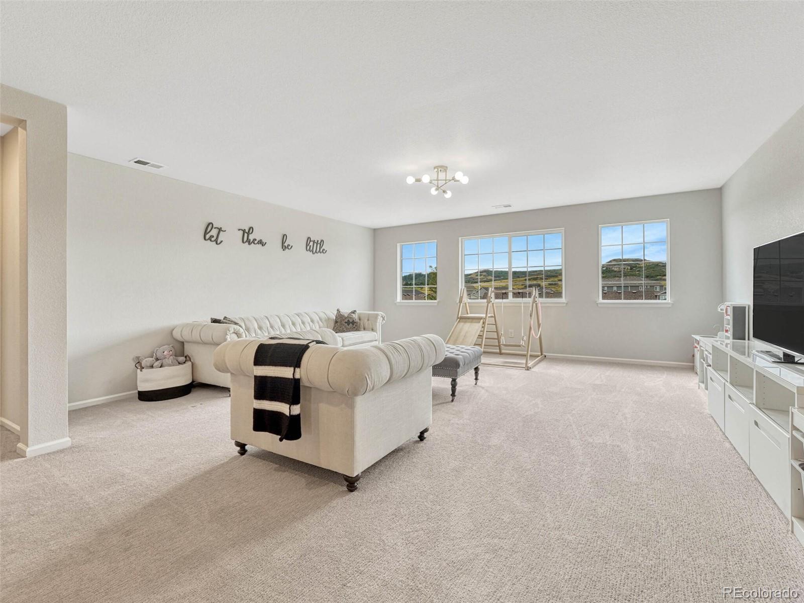 5921 Berry Ridge Way