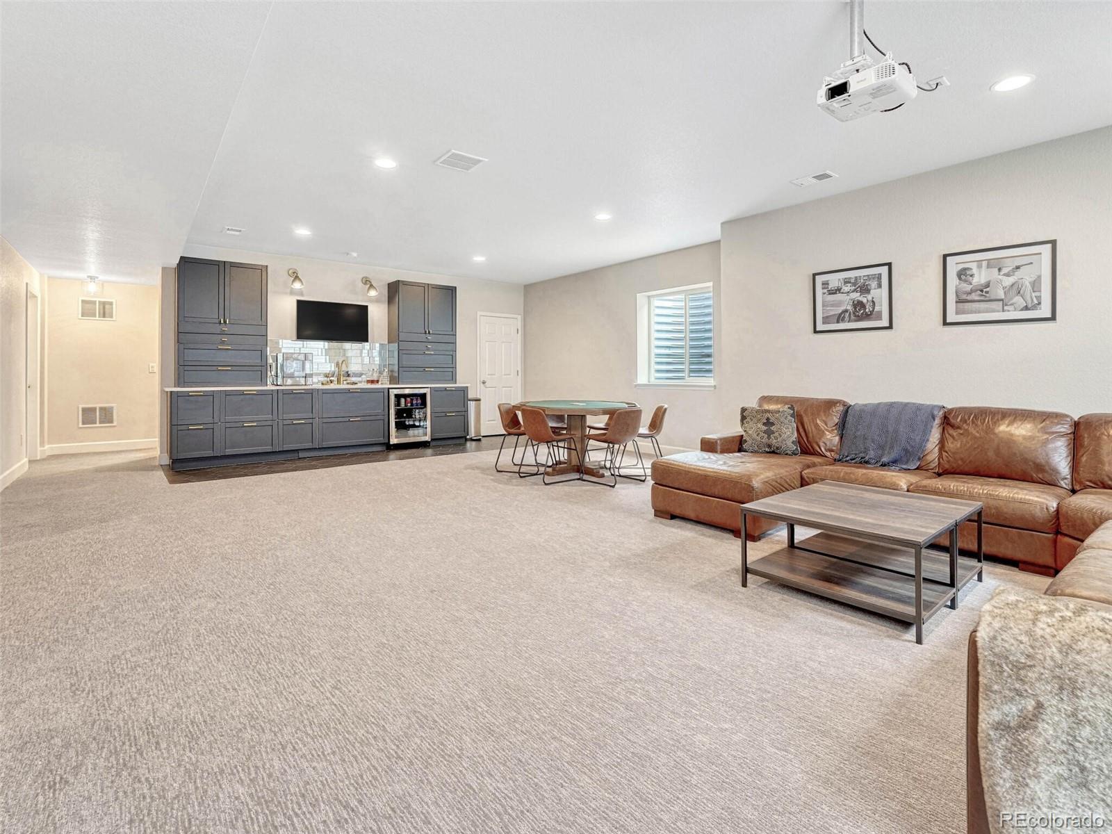 5921 Berry Ridge Way