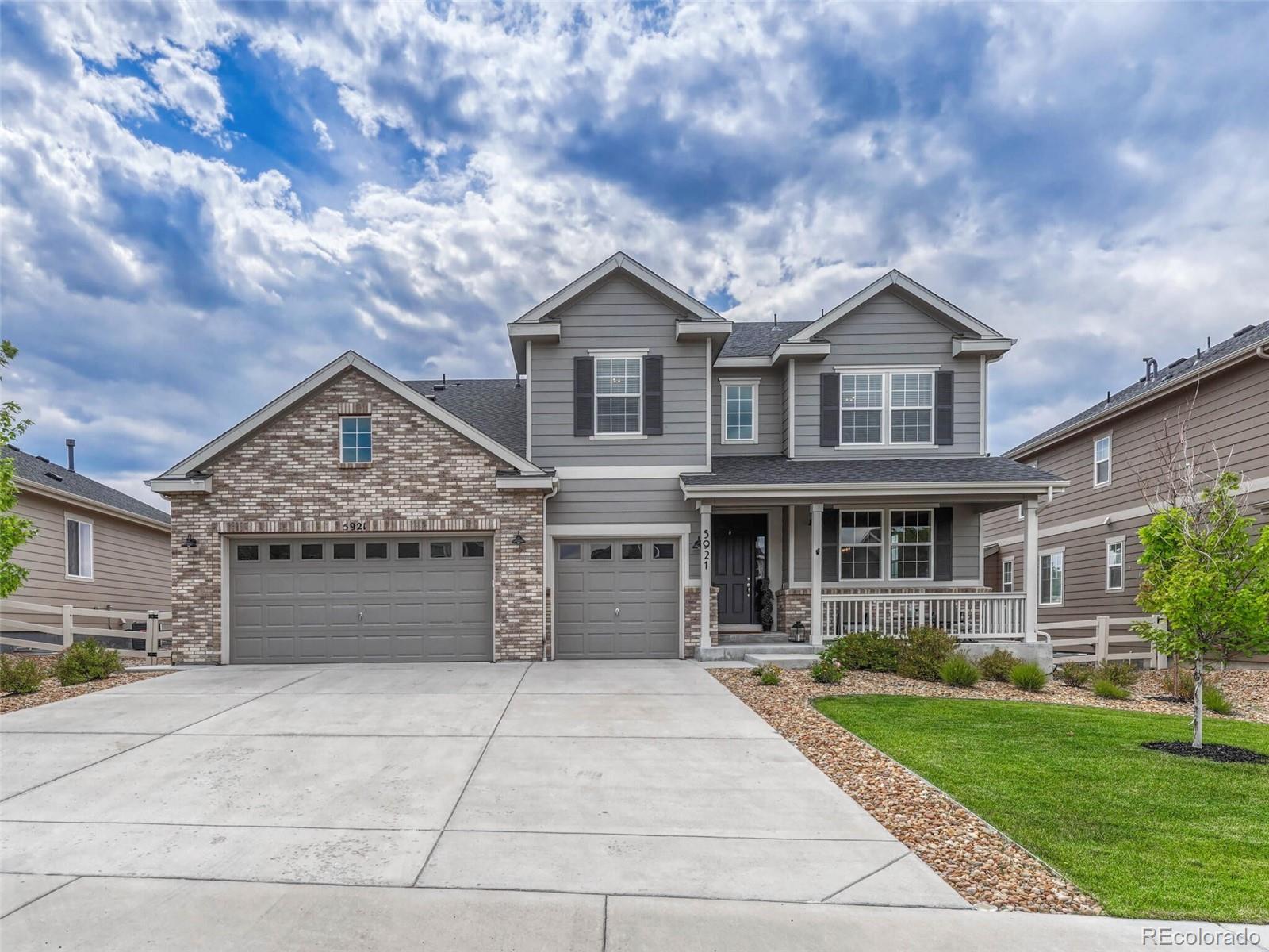 5921 Berry Ridge Way