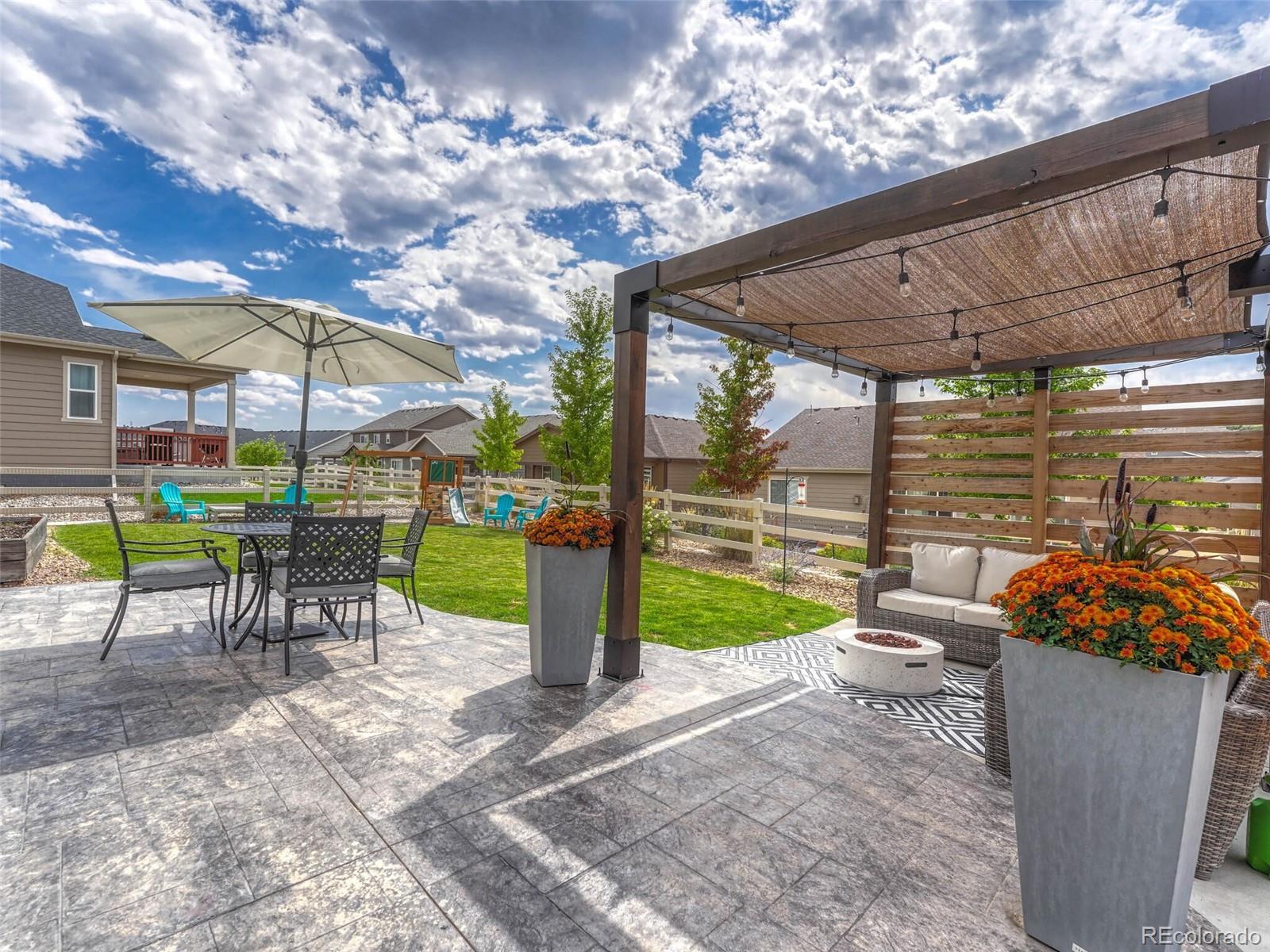 5921 Berry Ridge Way