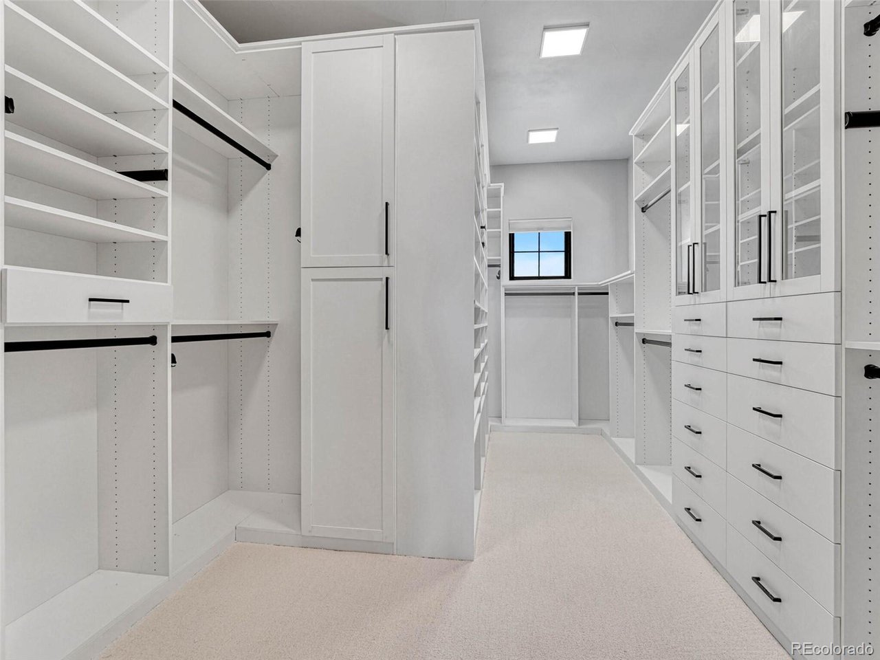 2690 Fox View Trl