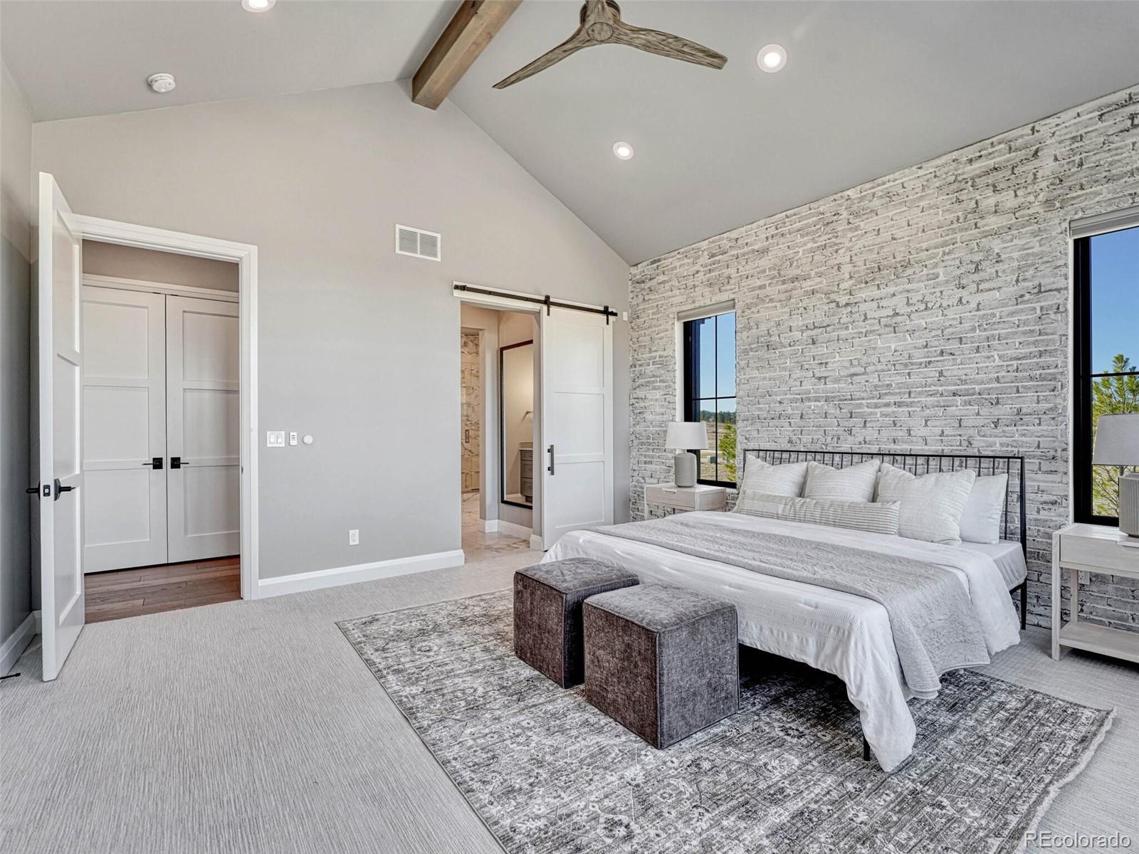 2690 Fox View Trail