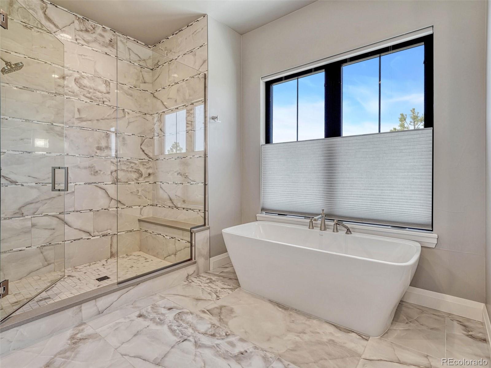 2690 Fox View Trail