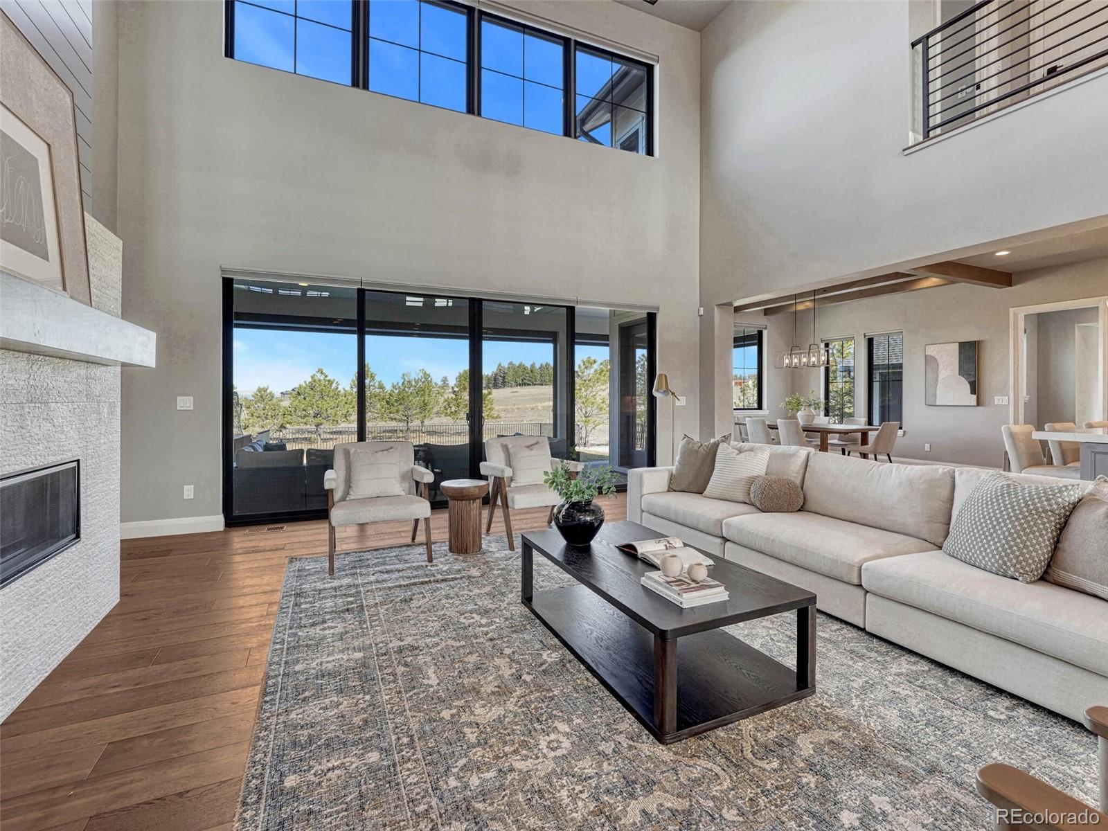 2690 Fox View Trail