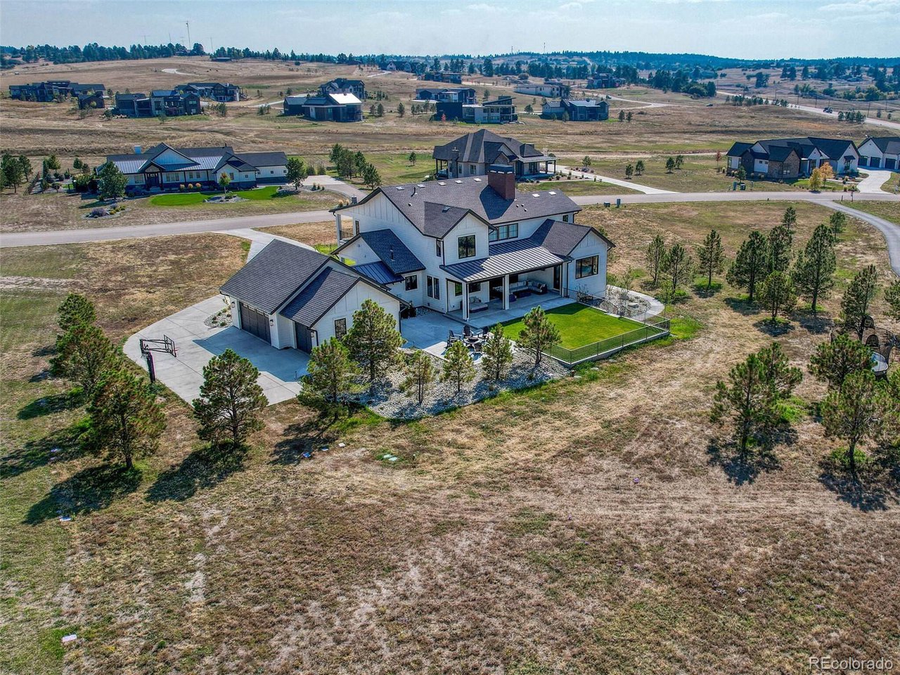 2690 Fox View Trl