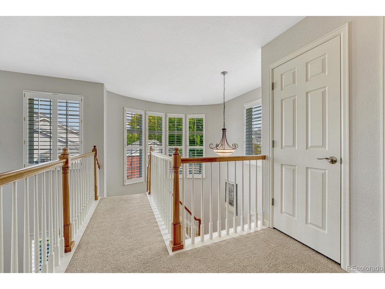 9445 Southern Hills Cir