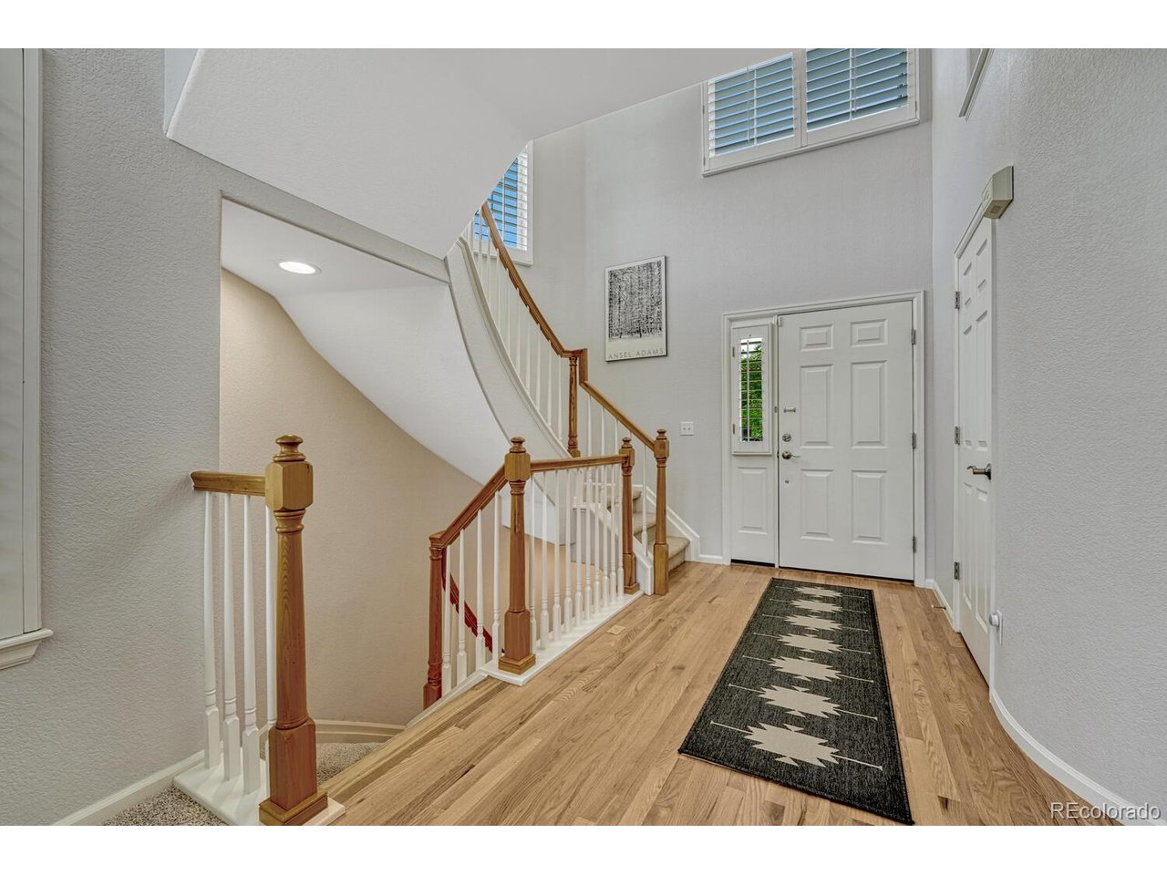 9445 Southern Hills Cir