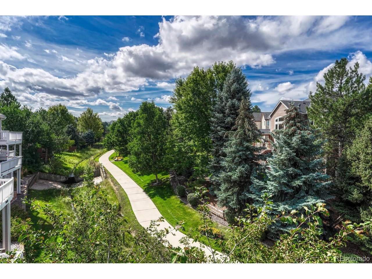 9445 Southern Hills Cir