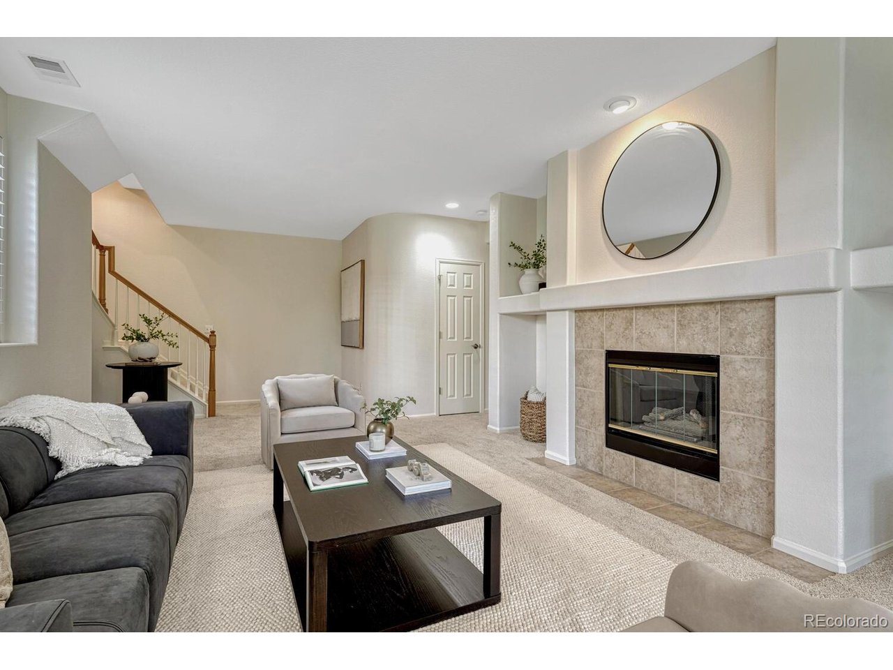 9445 Southern Hills Cir