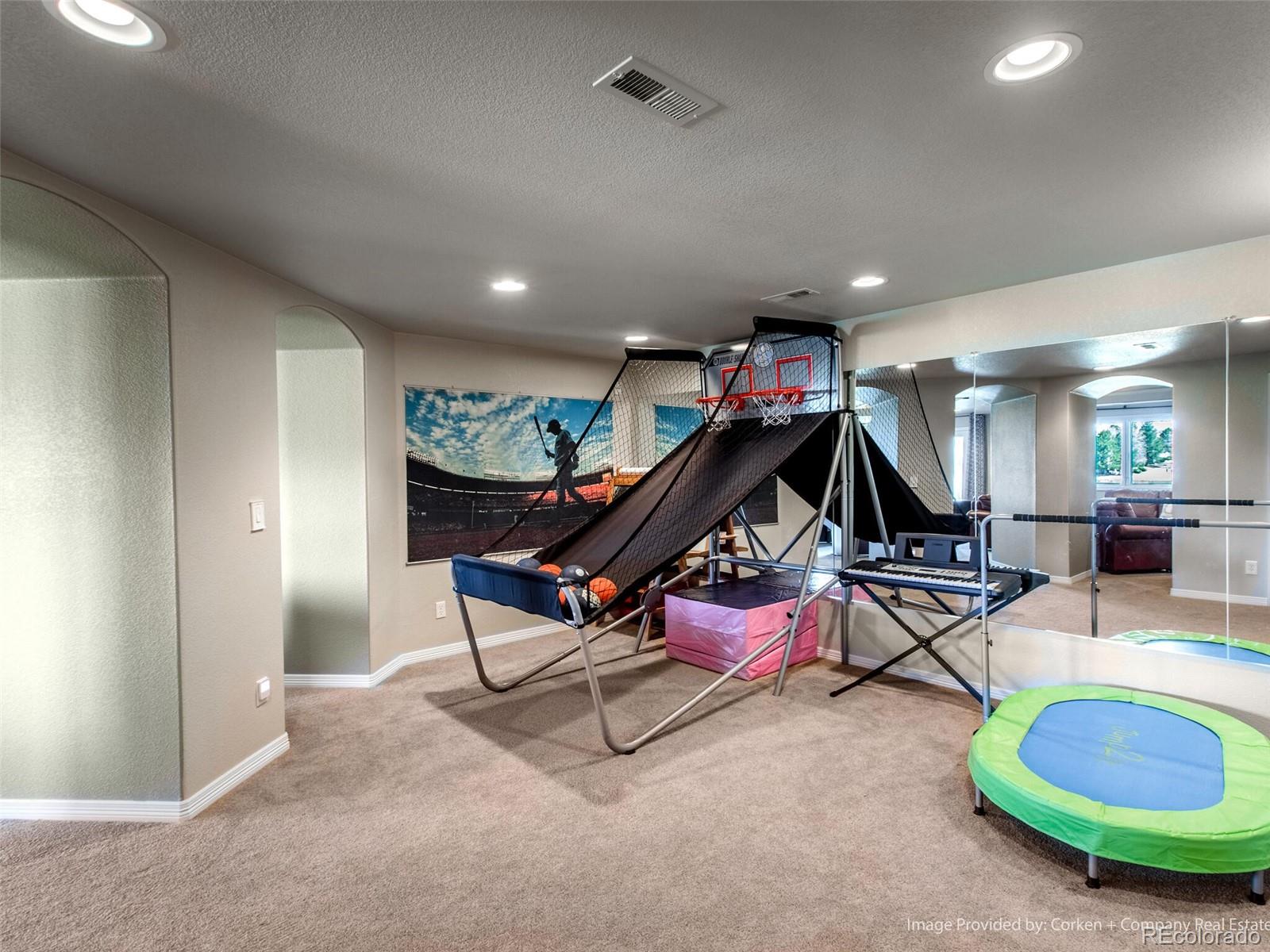 8435 Green Island Circle