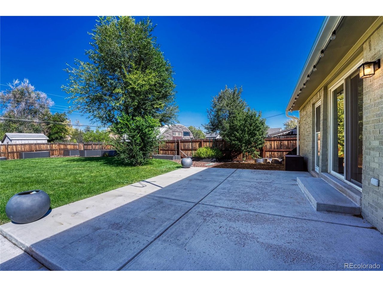 6945 S Clermont Dr
