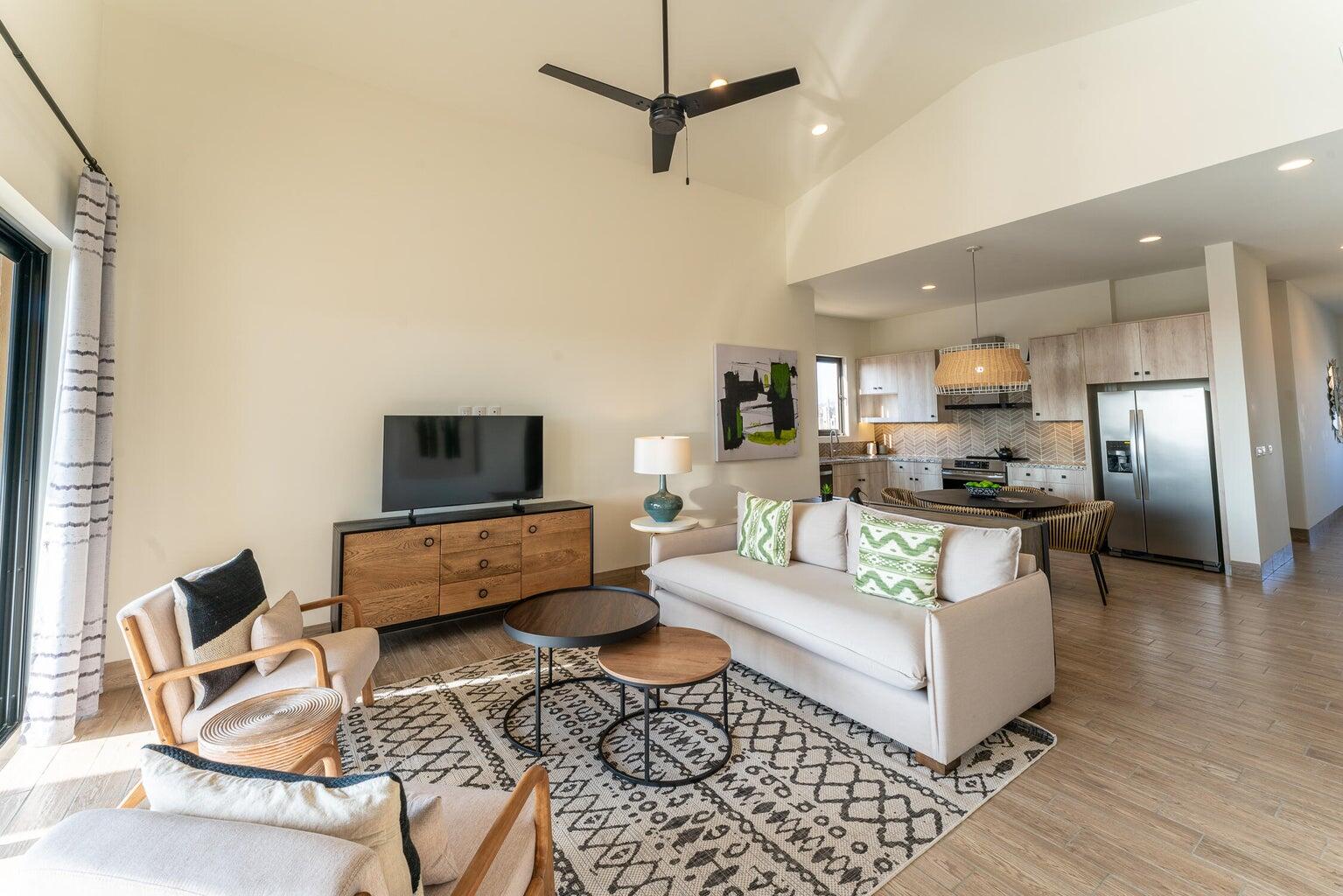 3 BD Condo Golf, Sunset, Ocean