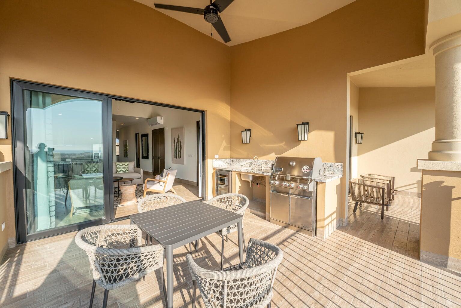 3 BD Condo Golf, Sunset, Ocean