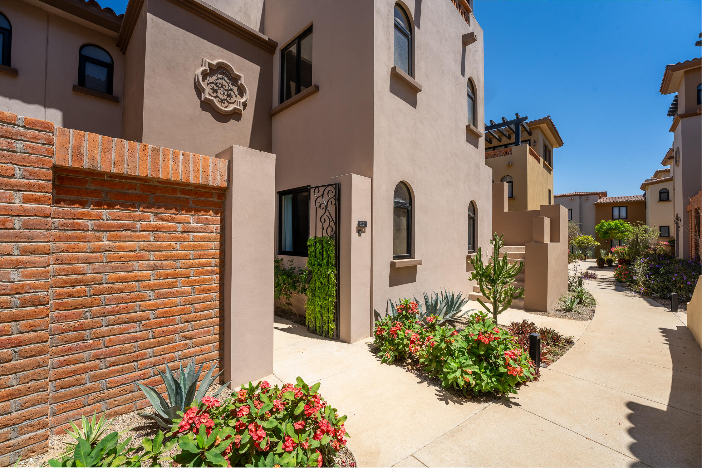 Turnkey Mavila Golf Community