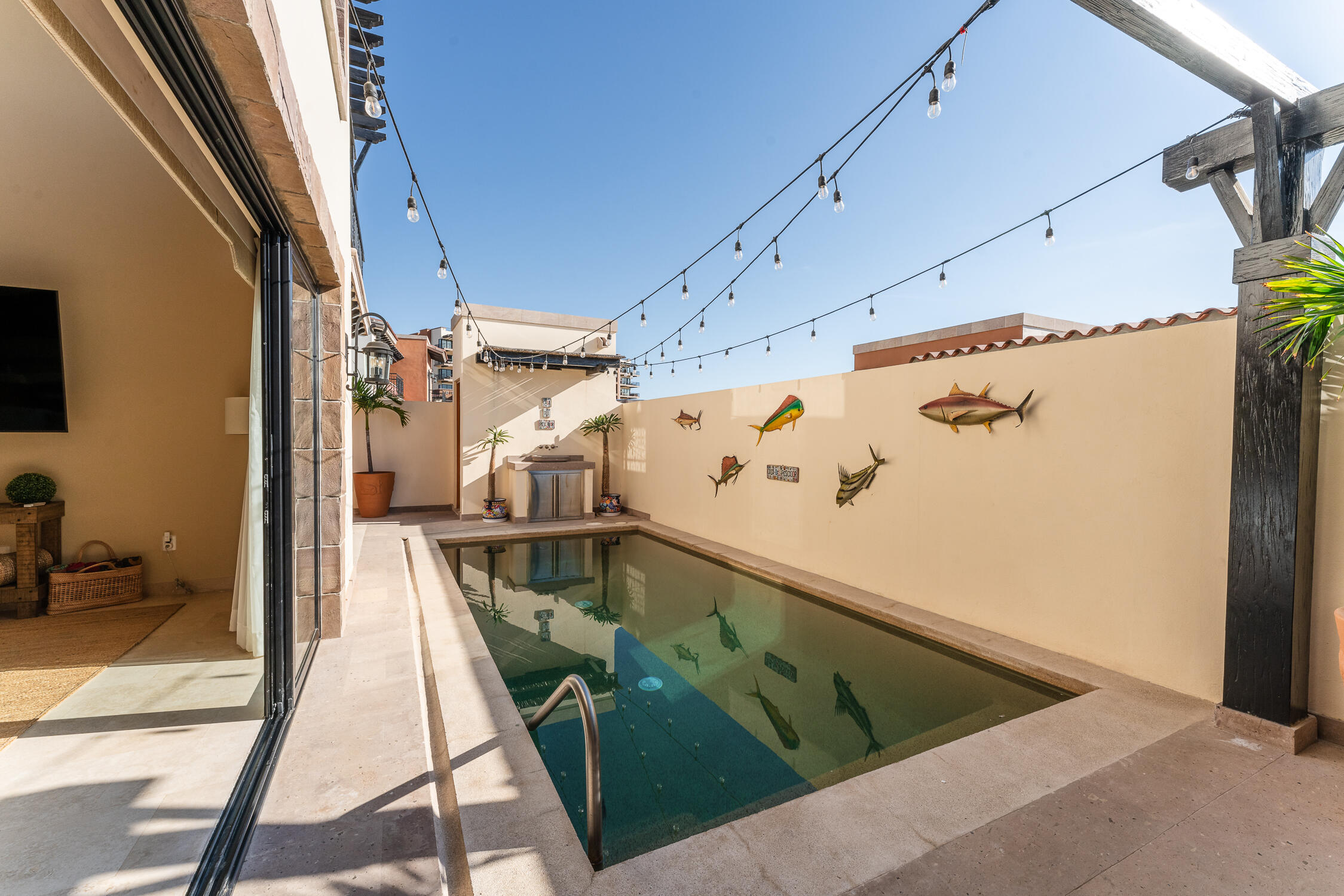 Casa del Pescador Corner Lot