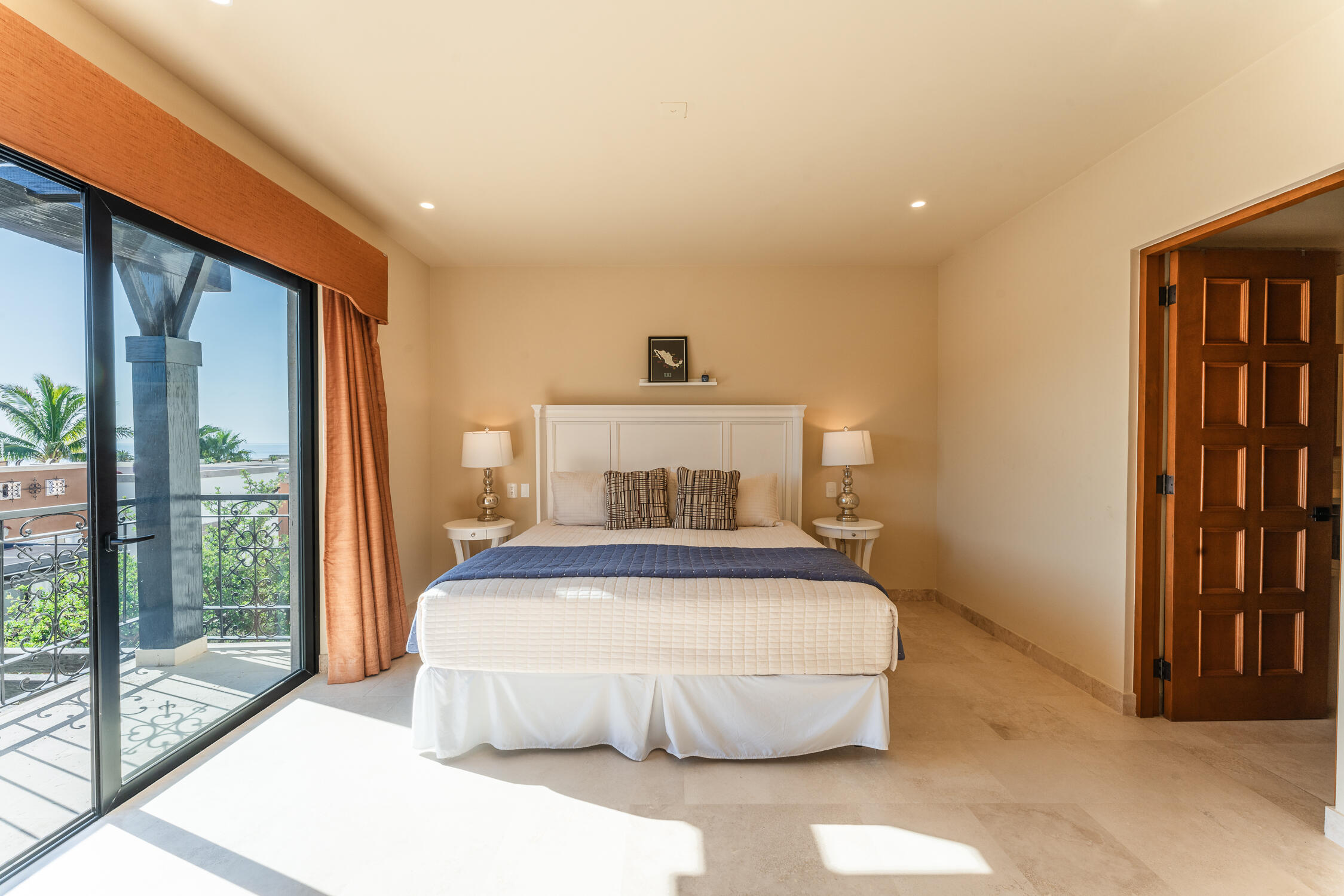 Casa del Pescador Corner Lot