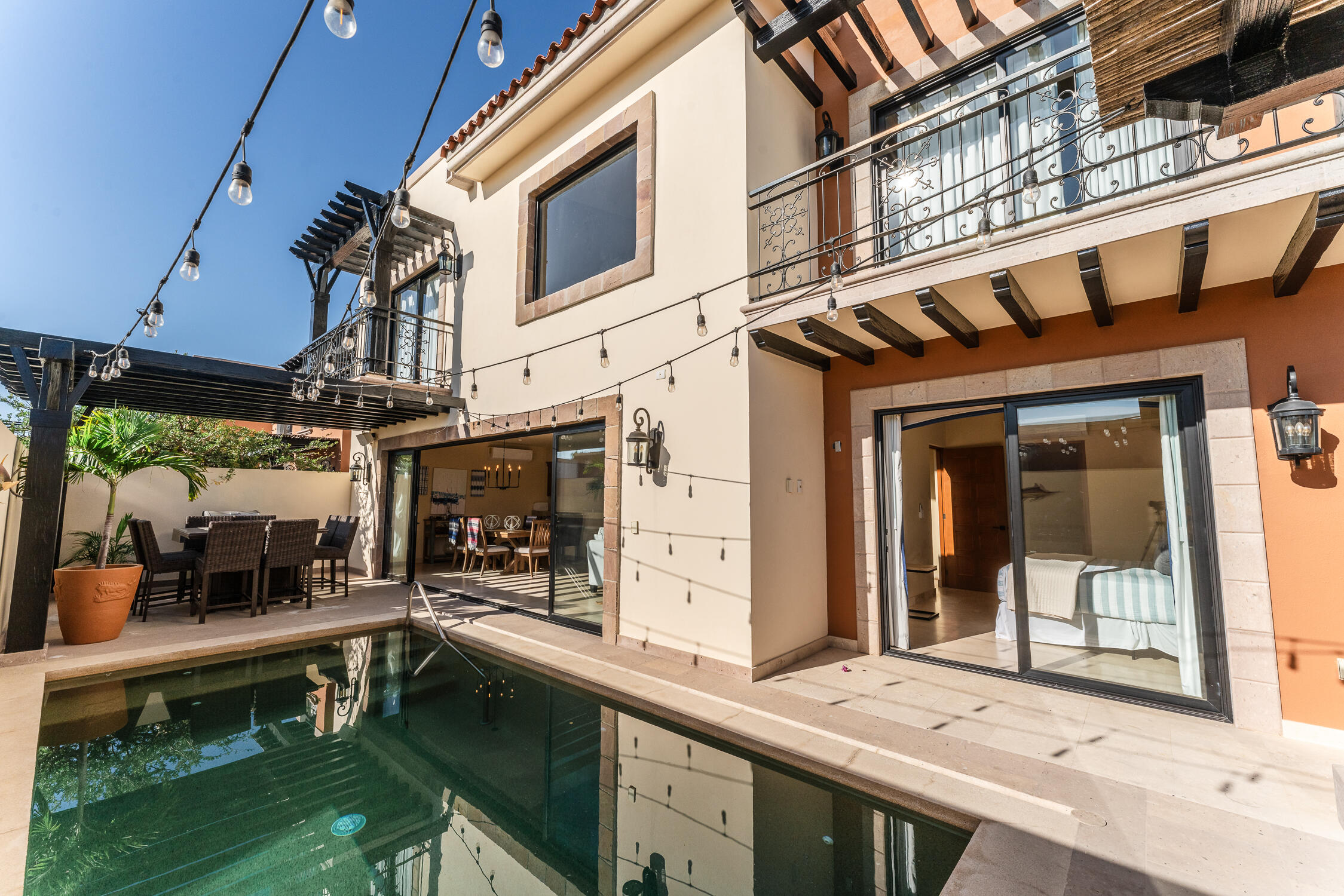 Casa del Pescador Corner Lot