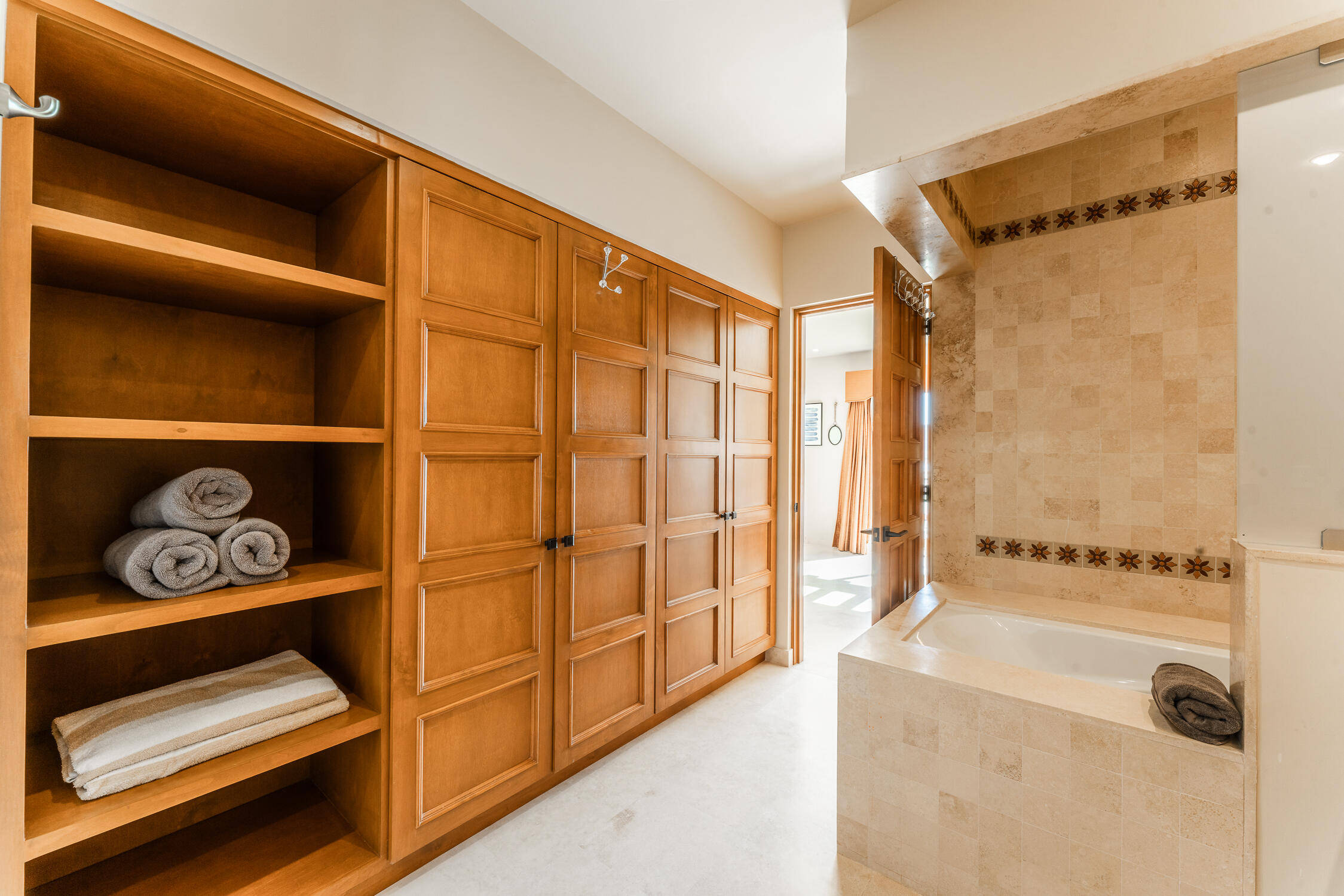 Casa del Pescador Corner Lot