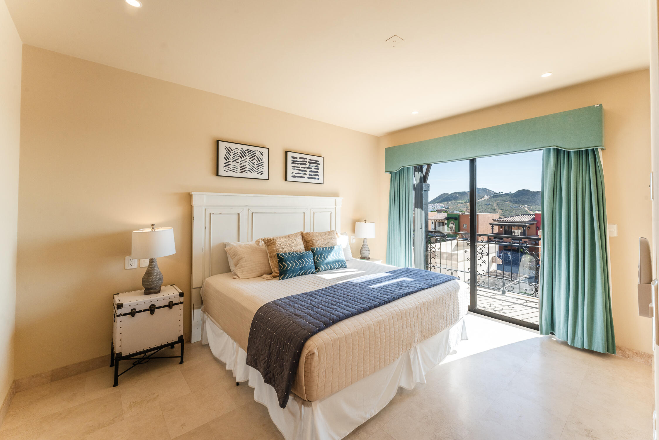 Casa del Pescador Corner Lot