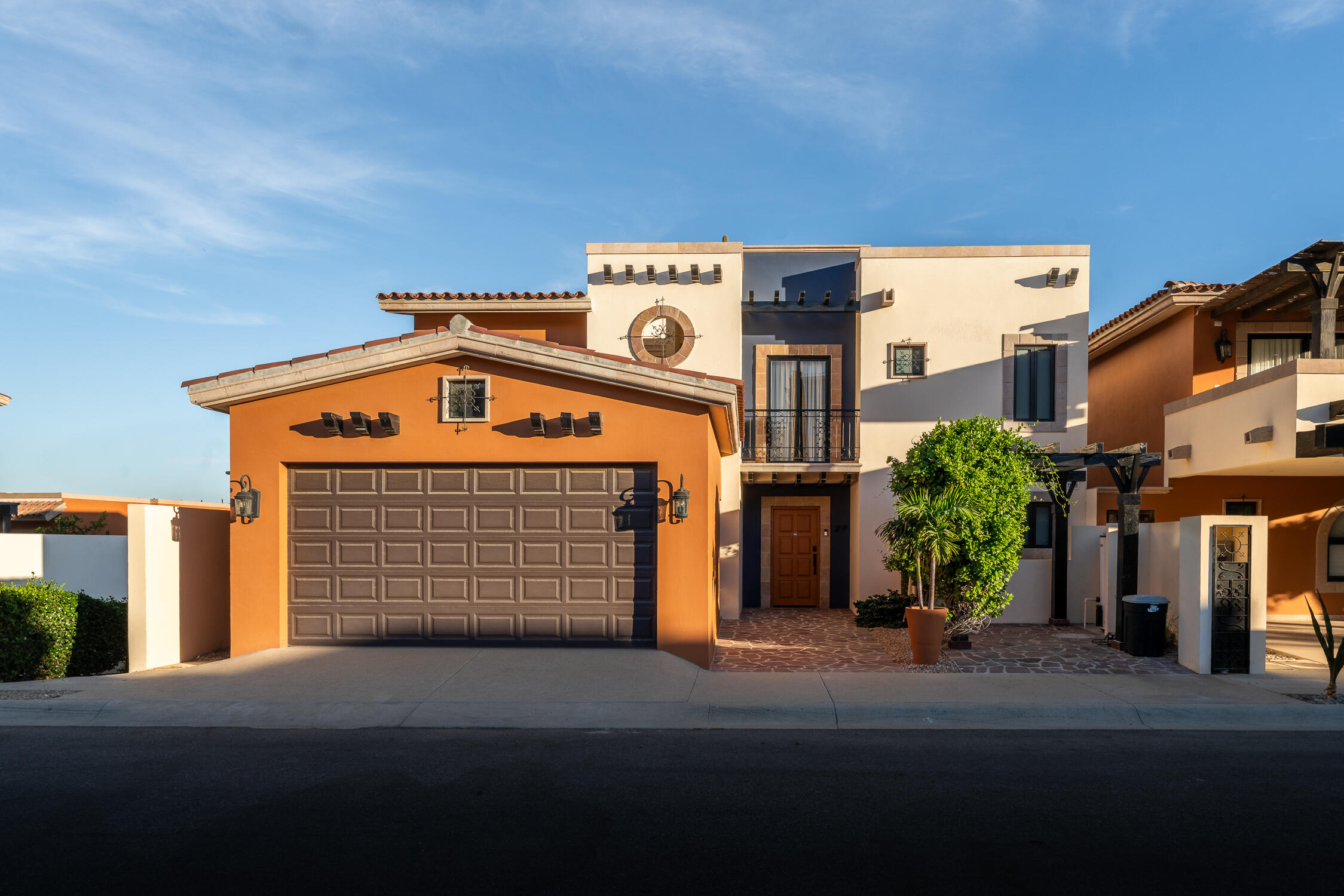 Casa del Pescador Corner Lot